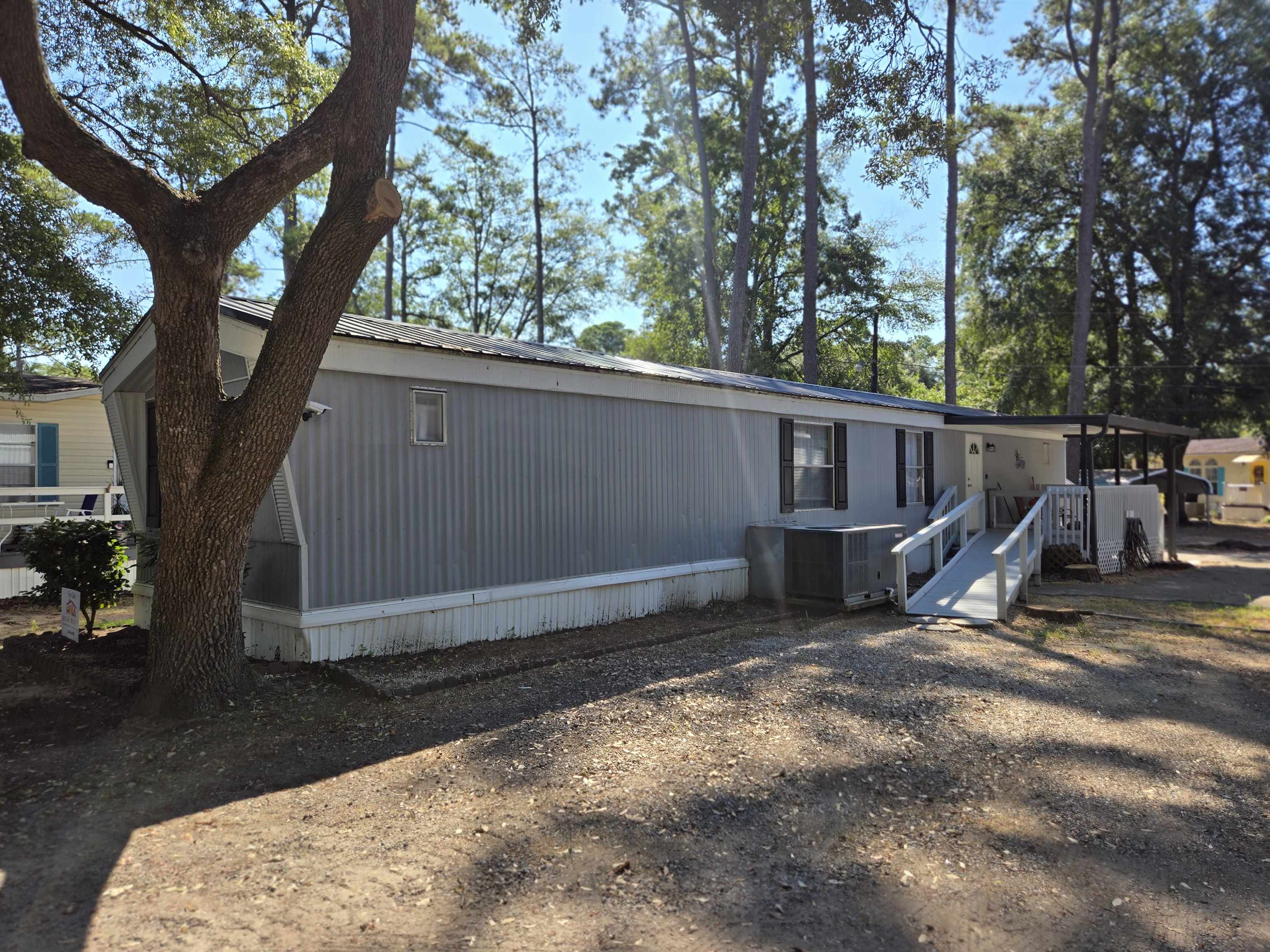 495 Clubhouse Rd. Property Photo 6