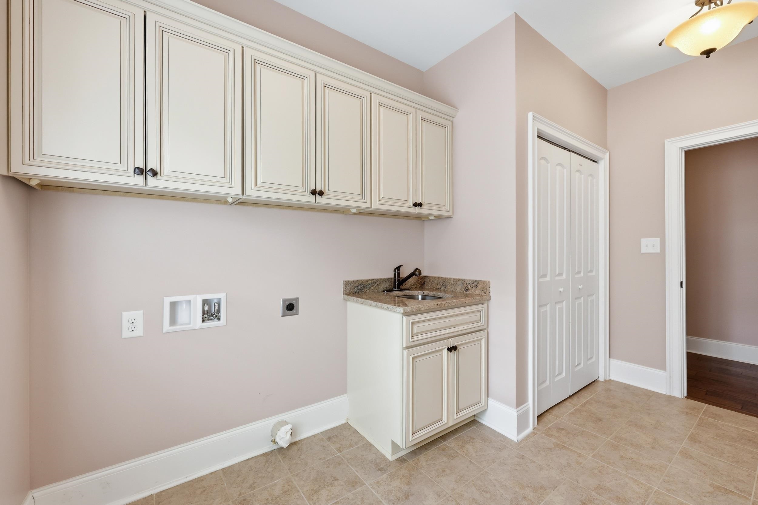 635 Edge Creek Dr. Property Photo 19