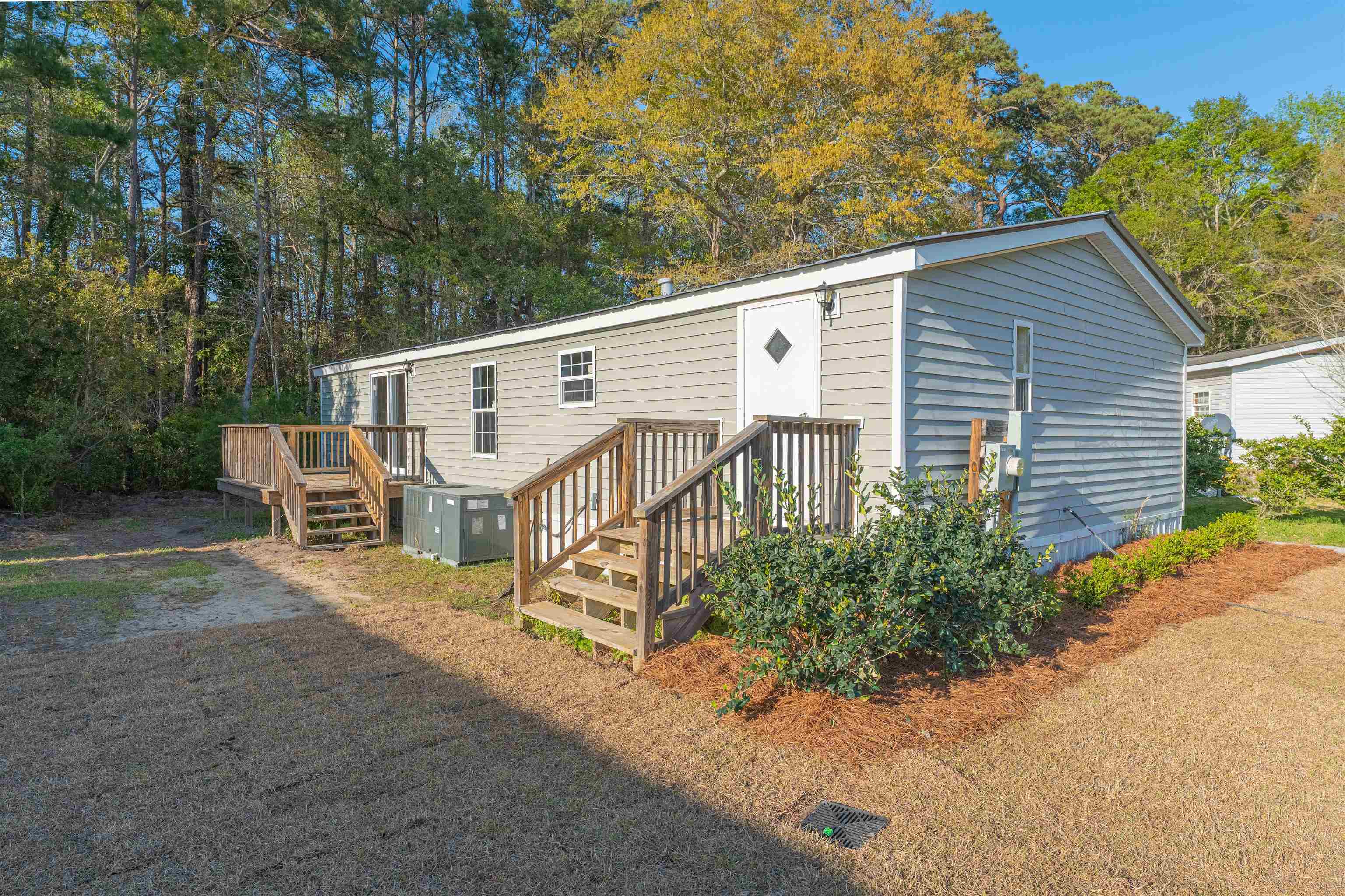 25 Majors Ct. Property Photo 2