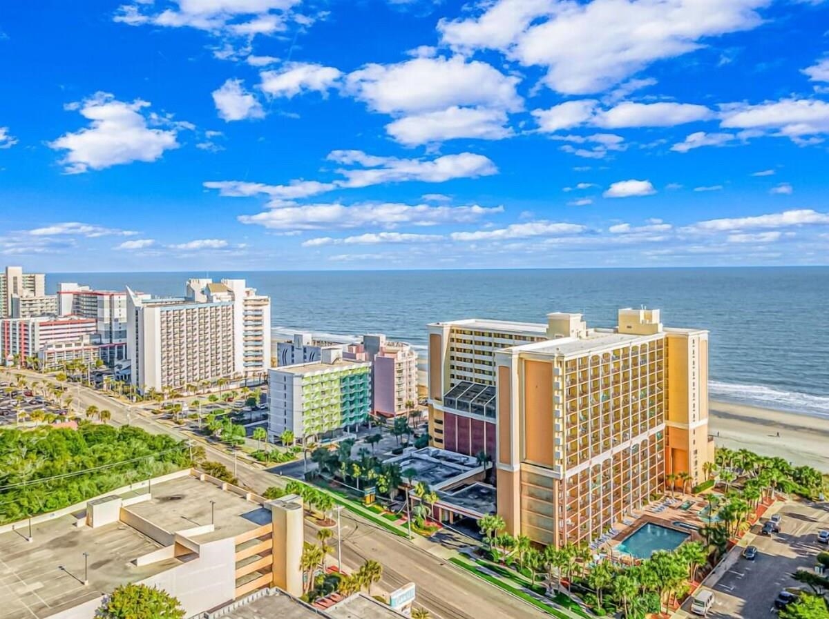 6900 Ocean Blvd. N Property Photo 1