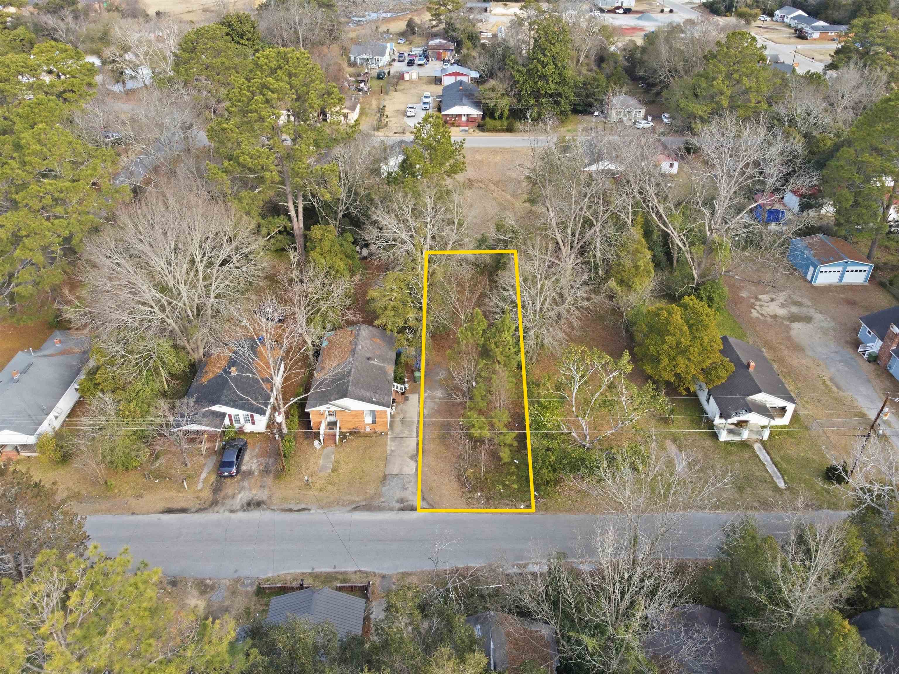 613 Carver St. Property Photo 1