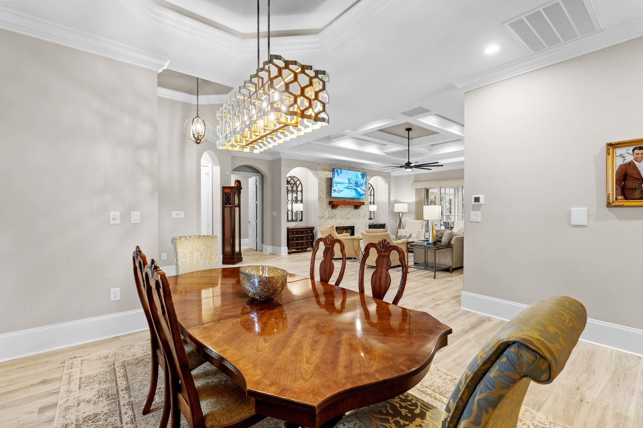 6121 Bolsena Place Property Photo 8