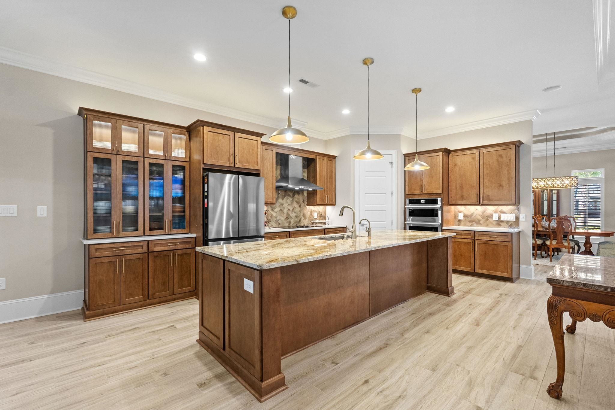 6121 Bolsena Place Property Photo 18