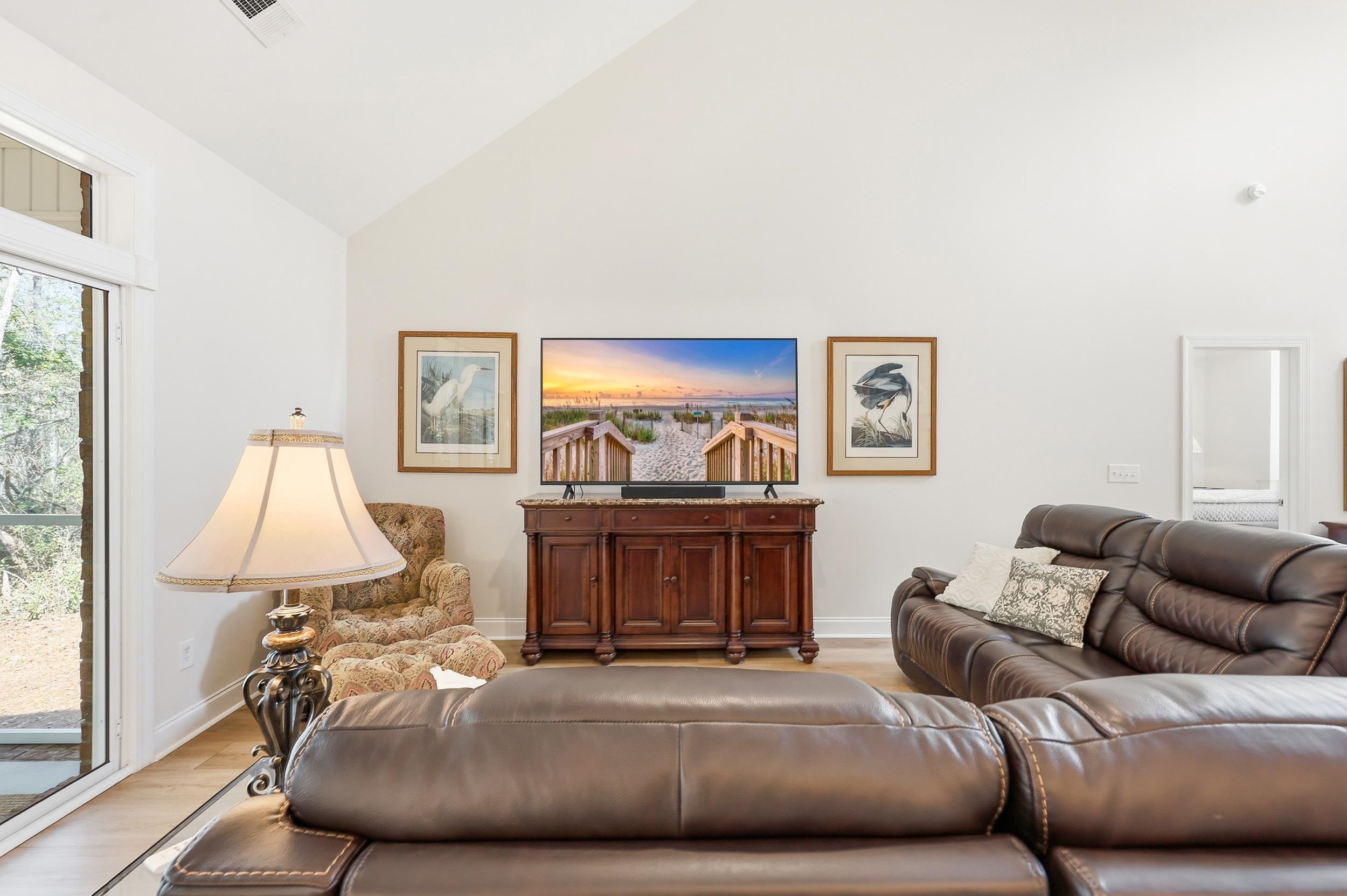 45 Highwood Circle Property Photo 9