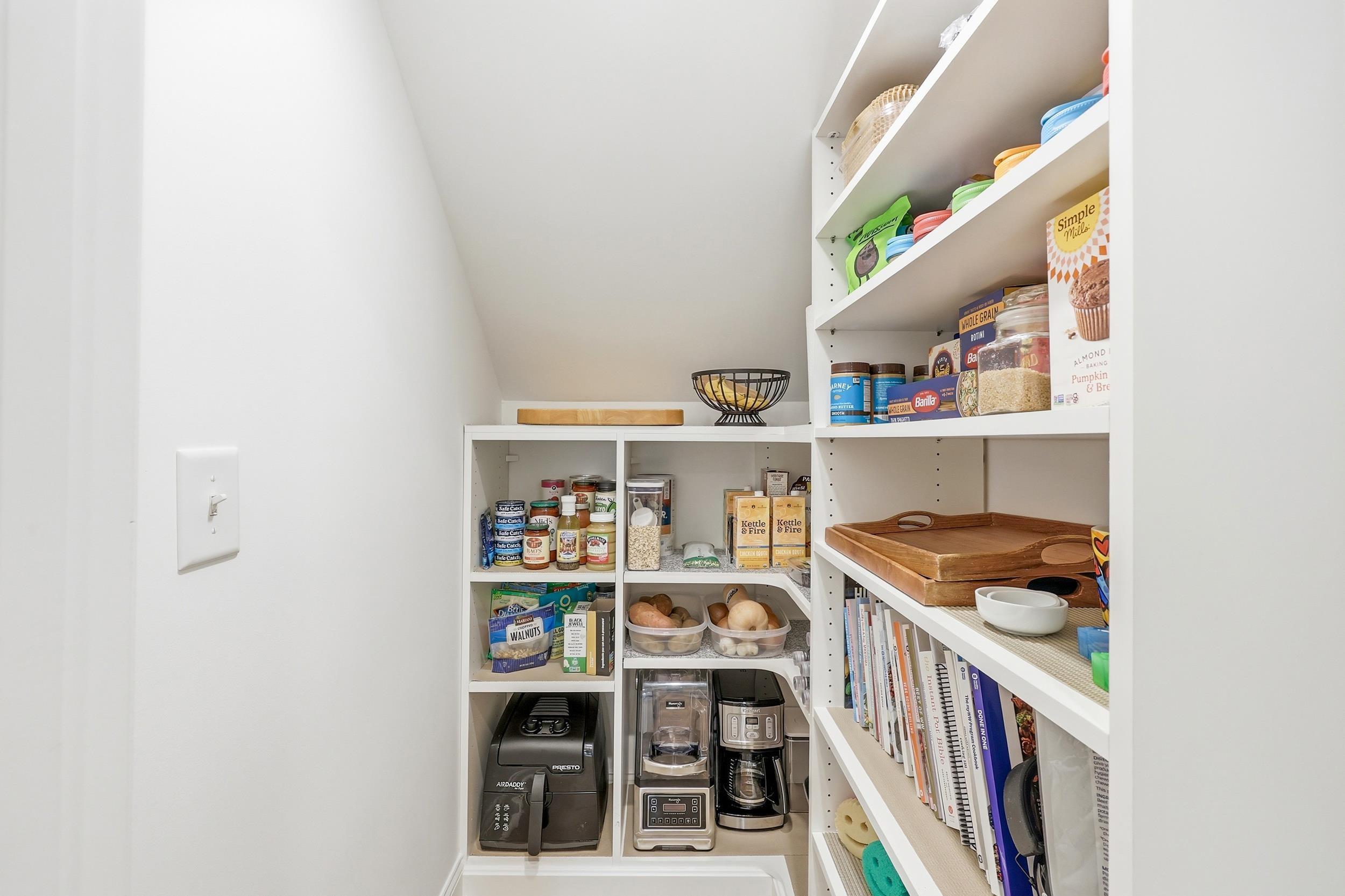 45 Highwood Circle Property Photo 14