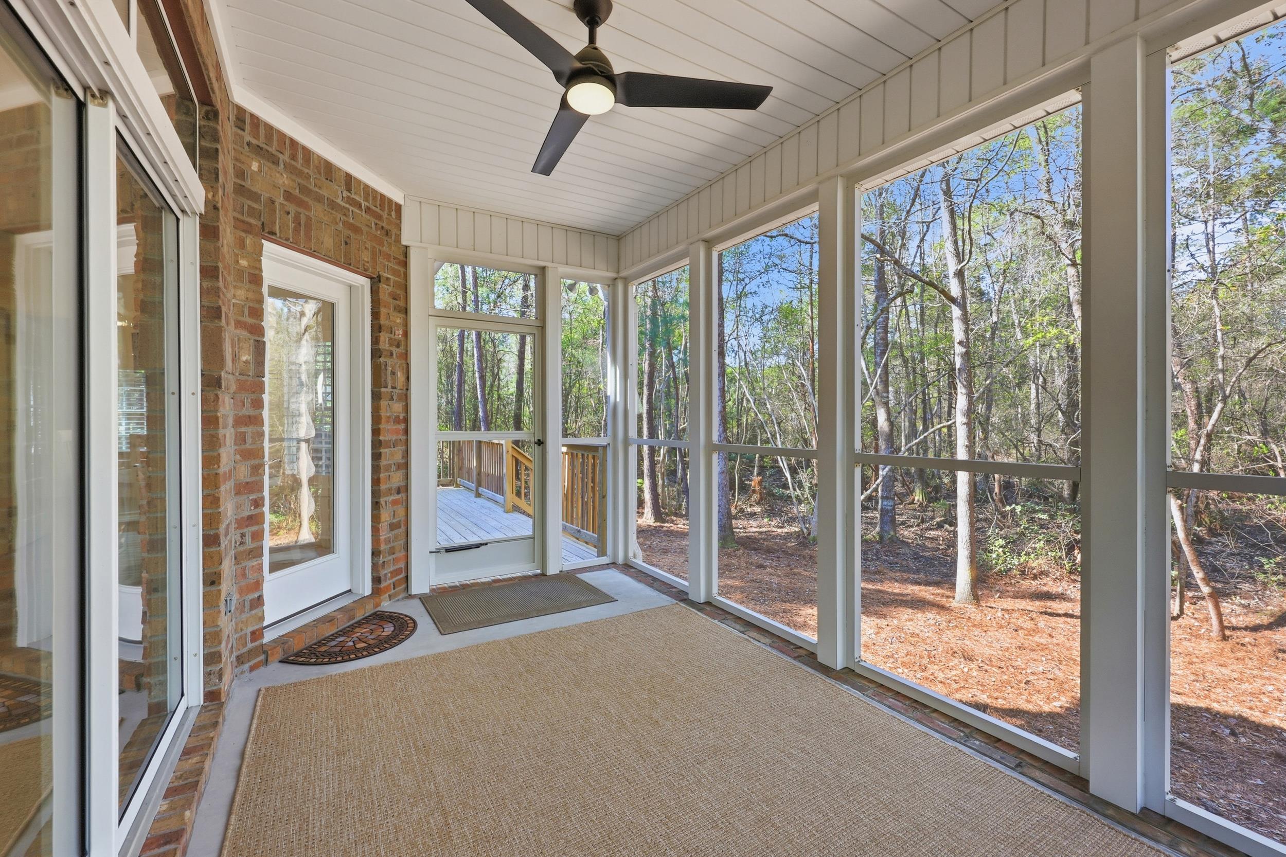 45 Highwood Circle Property Photo 44