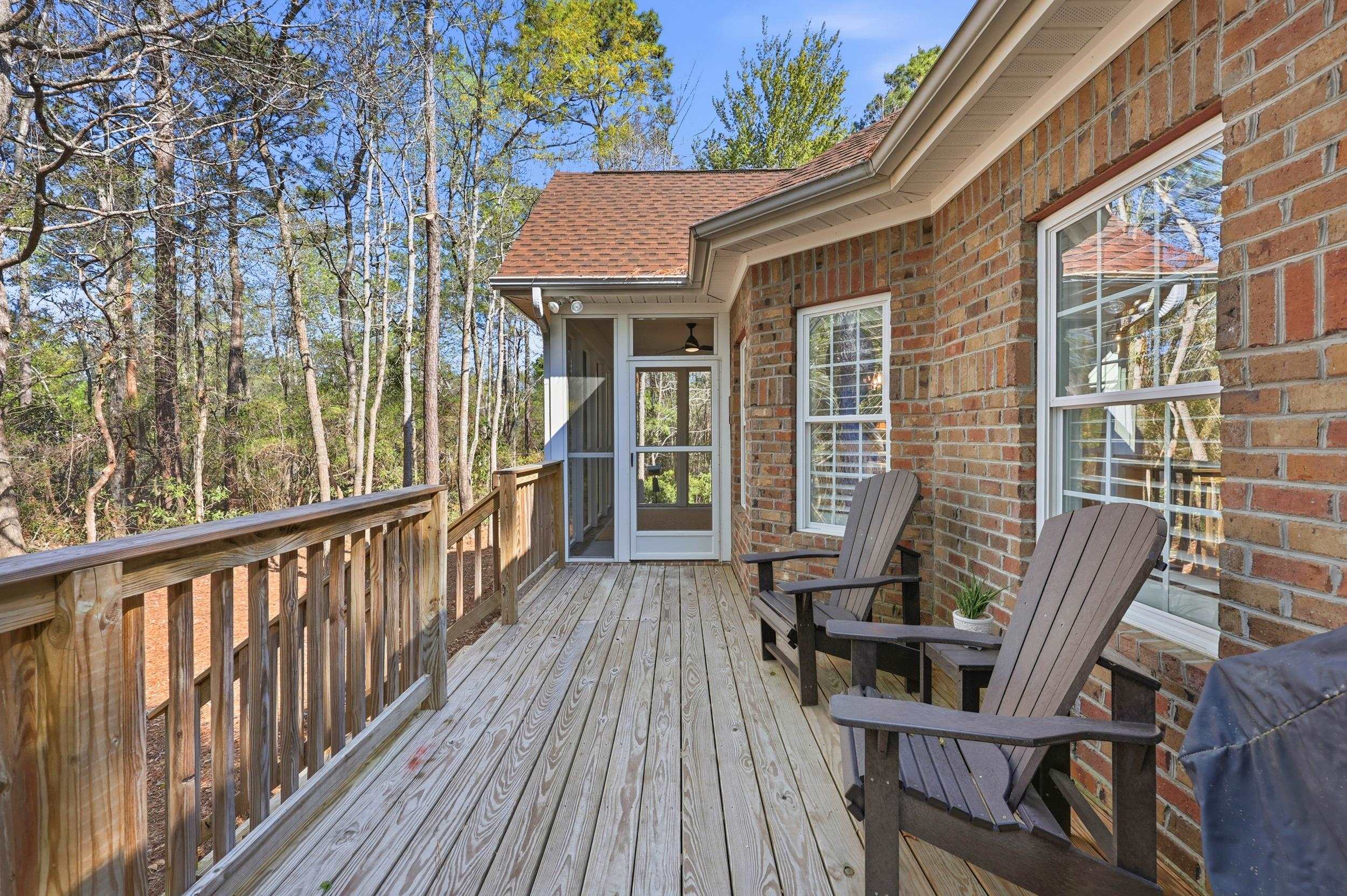 45 Highwood Circle Property Photo 46