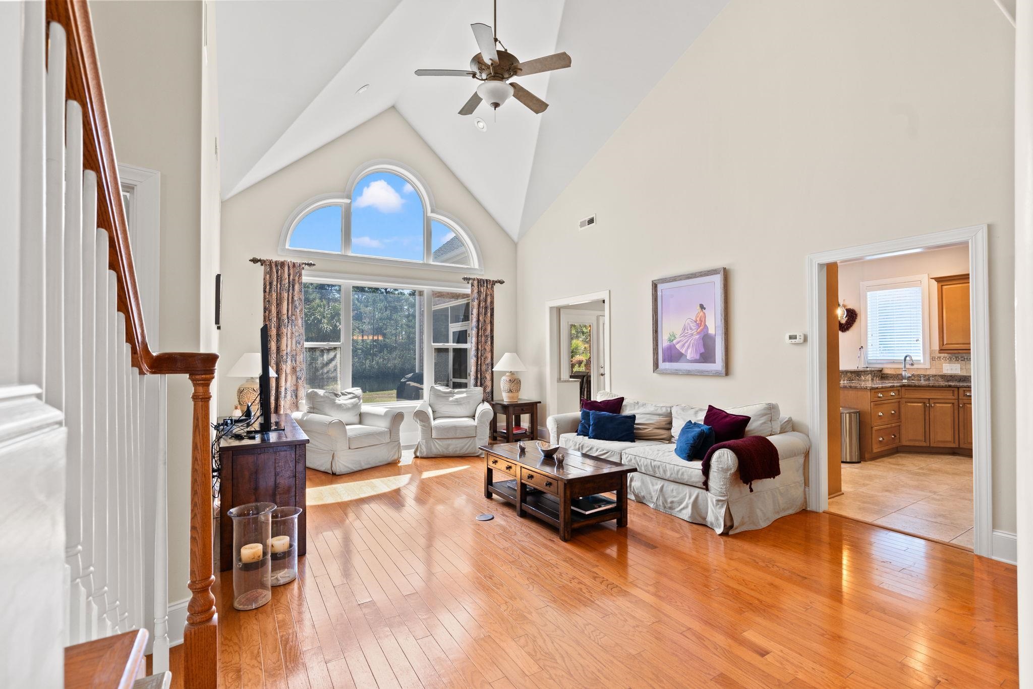 8013 Wacobee Dr. Property Photo 6