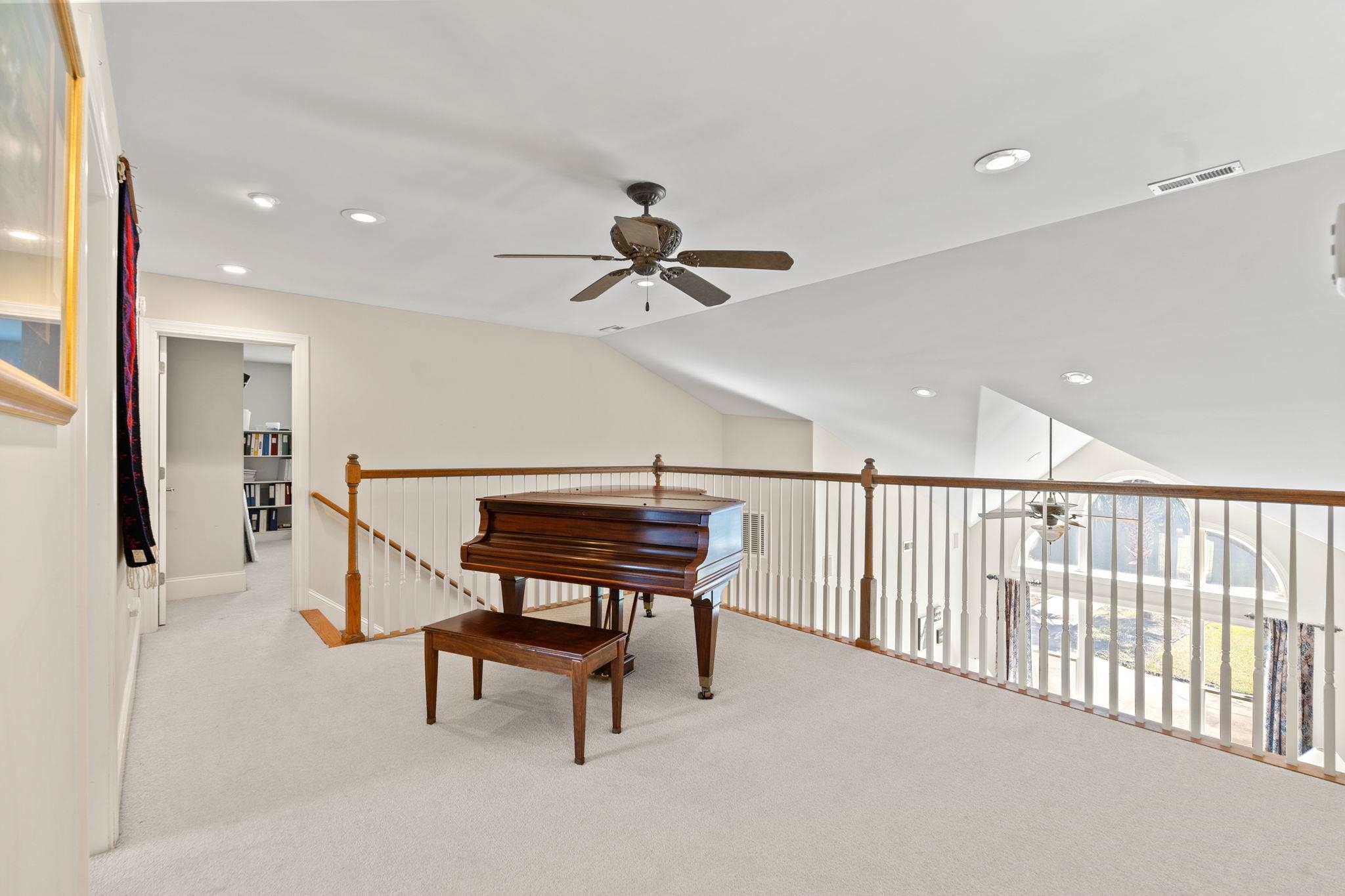 8013 Wacobee Dr. Property Photo 33