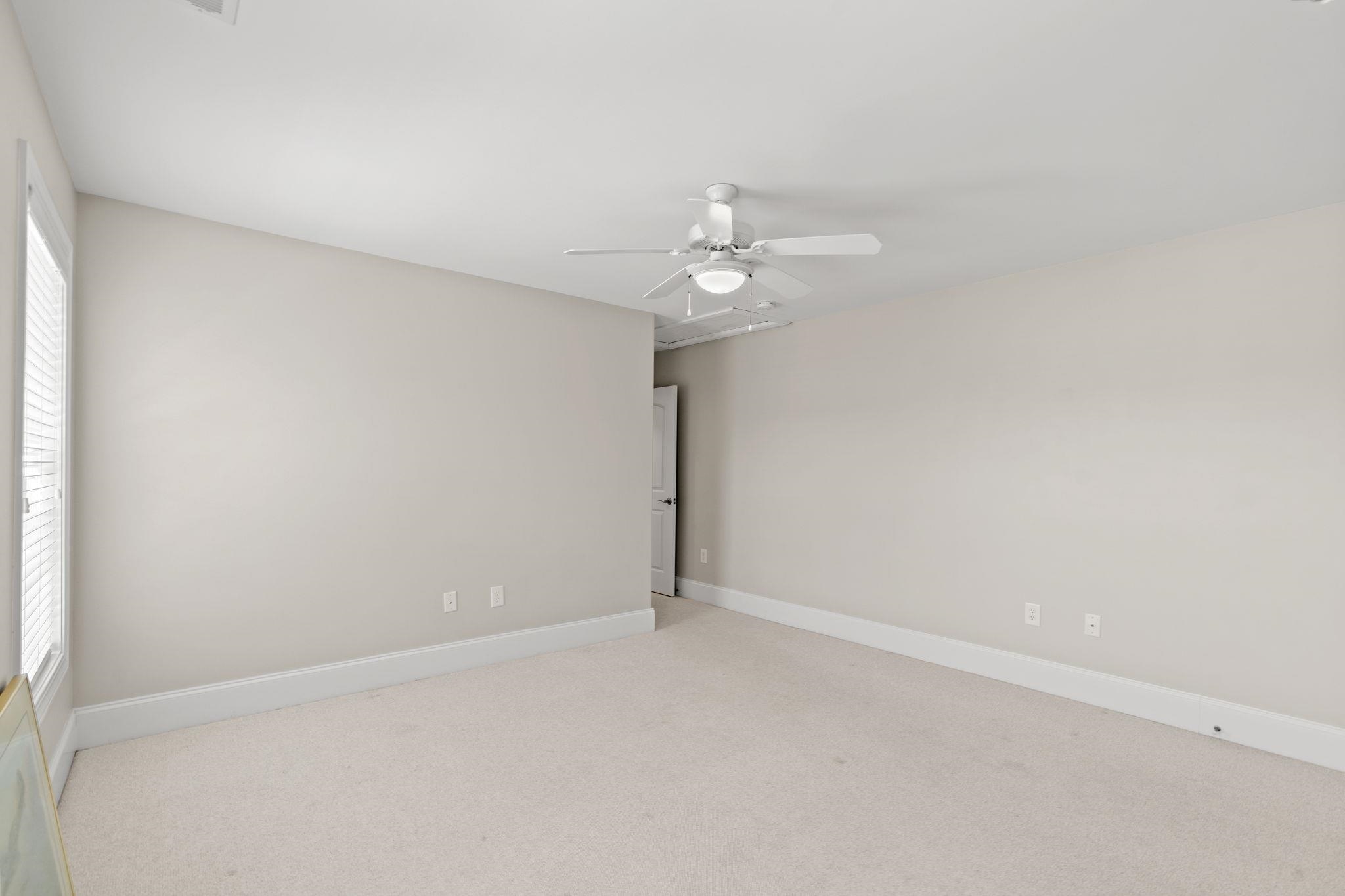 8013 Wacobee Dr. Property Photo 41
