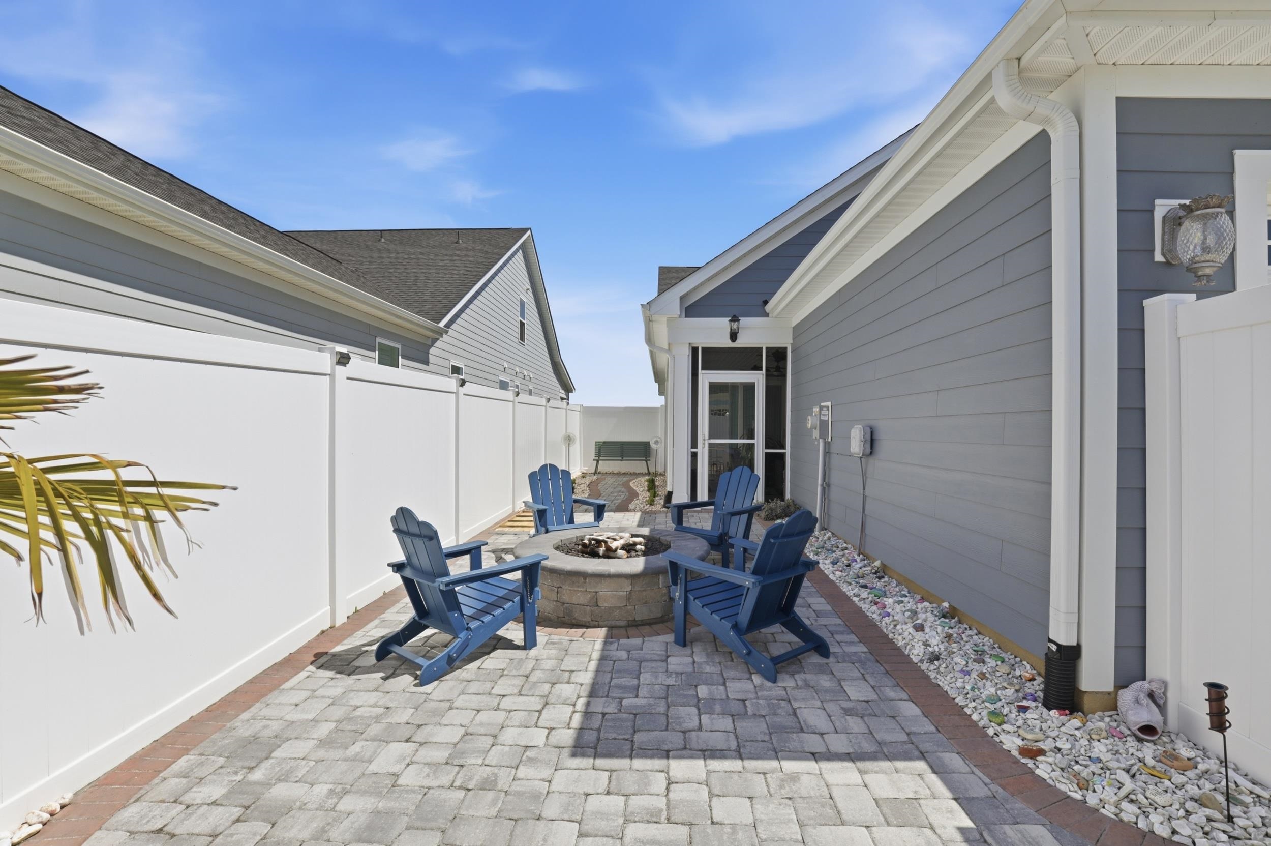 3023 Montego Way Property Photo 38