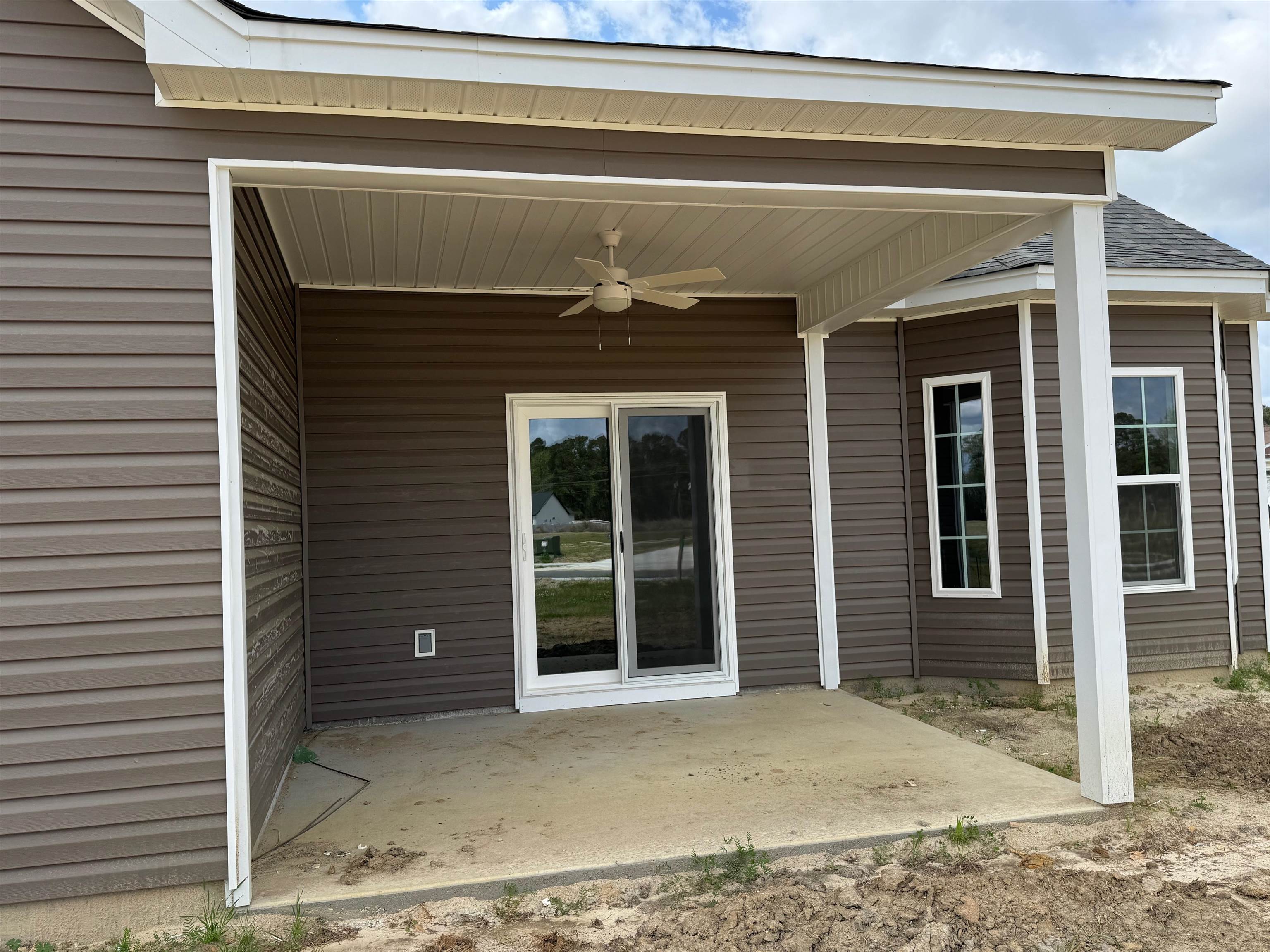 135 Springtide Dr. Property Photo 15