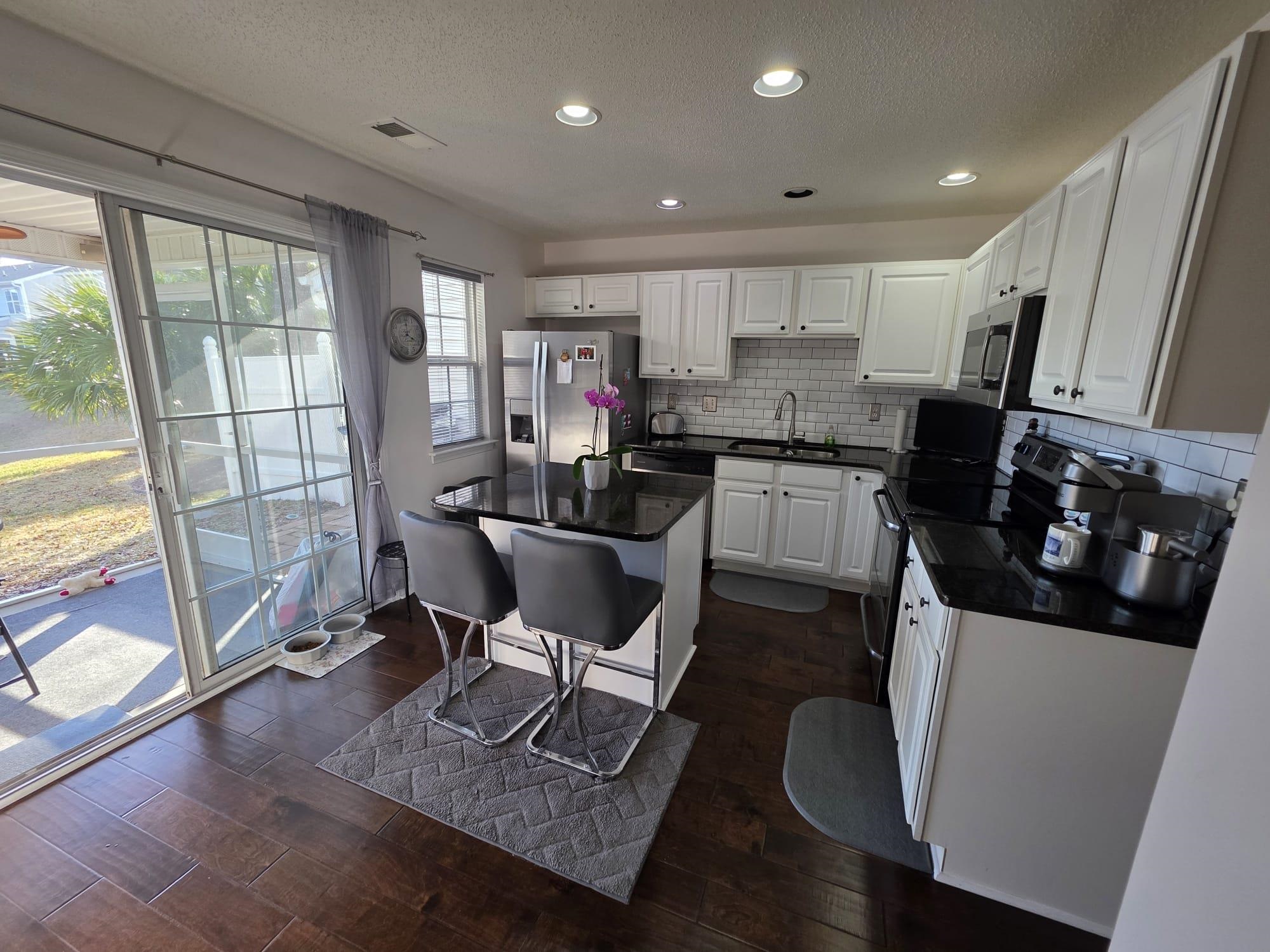 816 Wilshire Ln. Property Photo 8