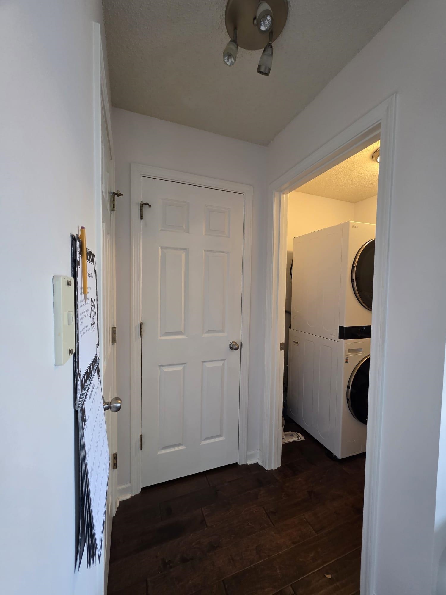 816 Wilshire Ln. Property Photo 10