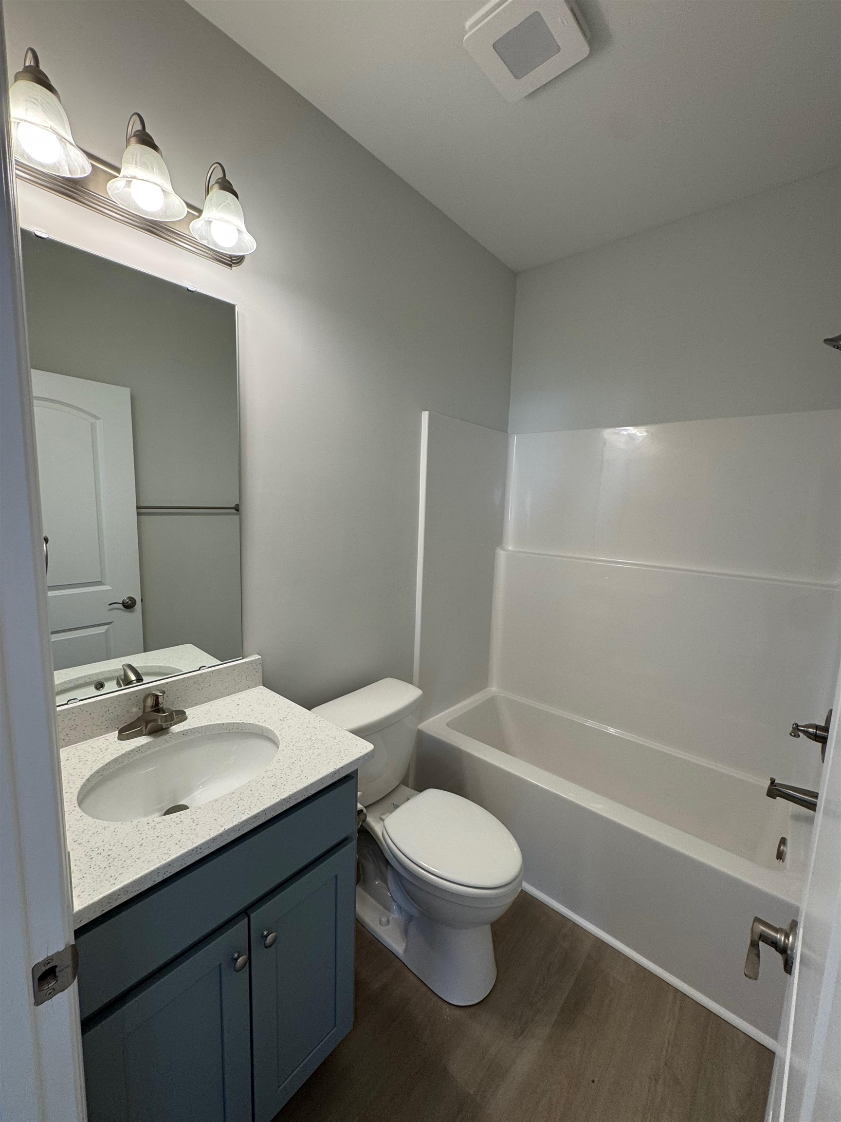 603 Shallow Cove Dr. Property Photo 8