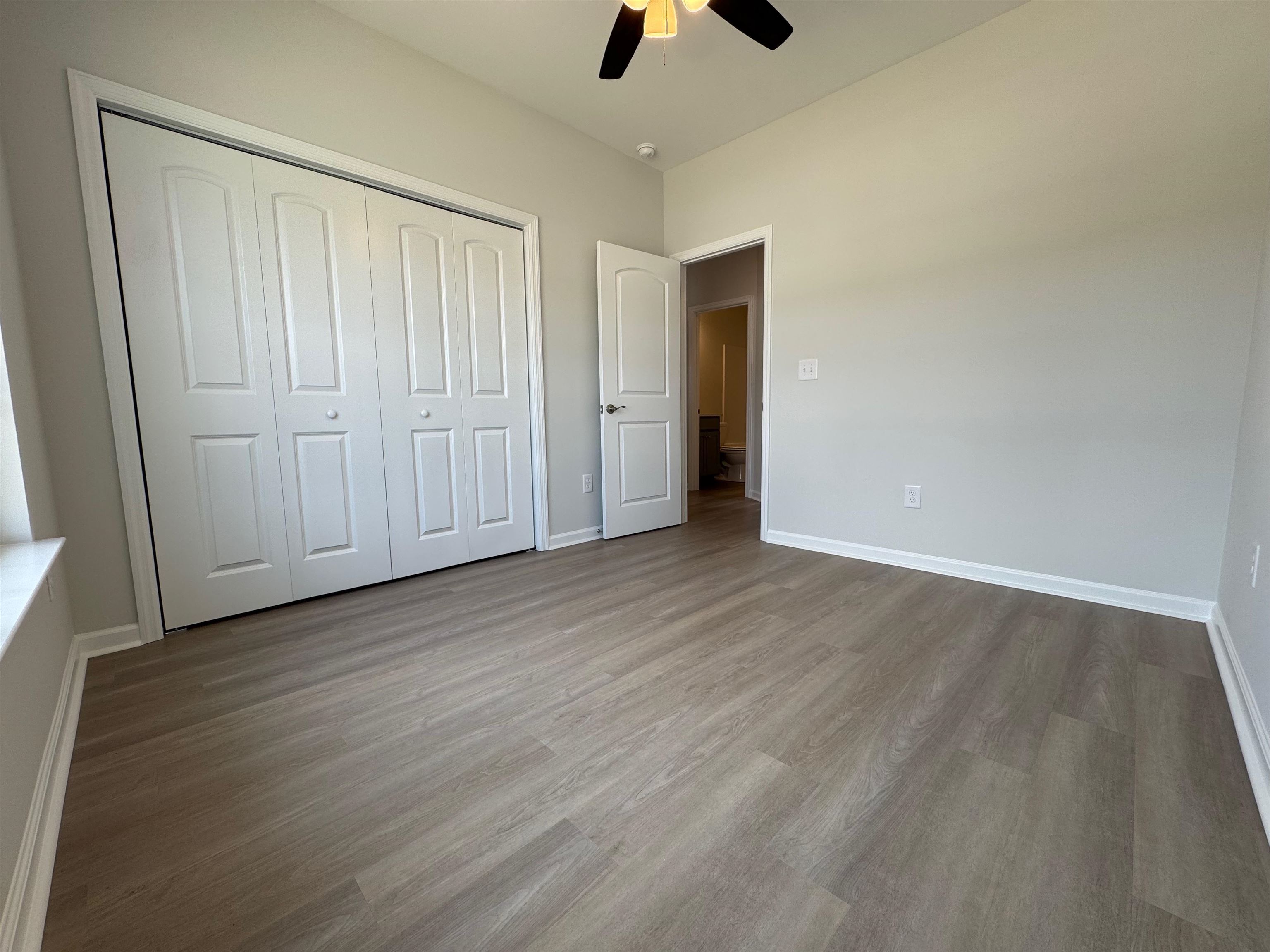 603 Shallow Cove Dr. Property Photo 9