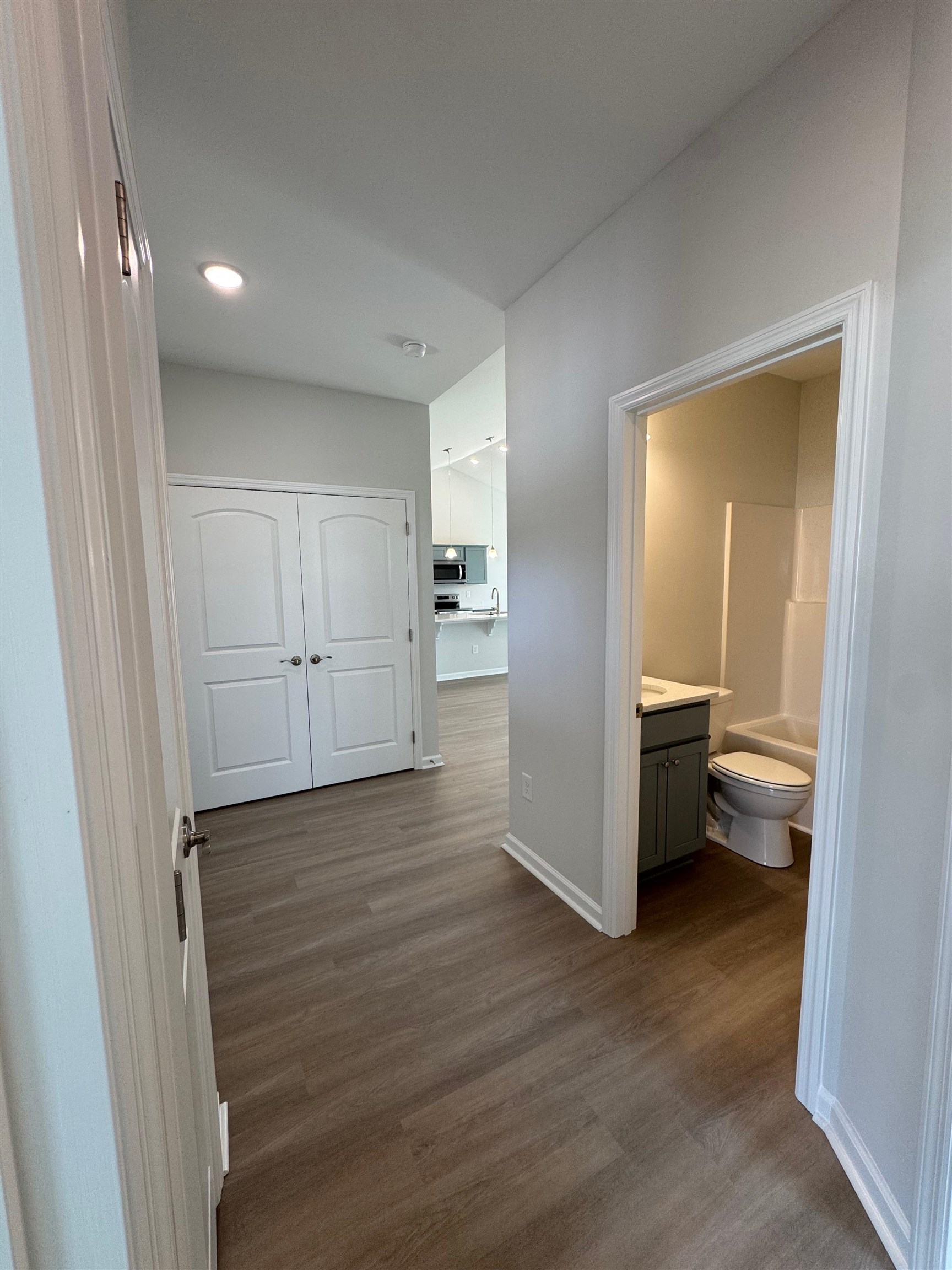 603 Shallow Cove Dr. Property Photo 11