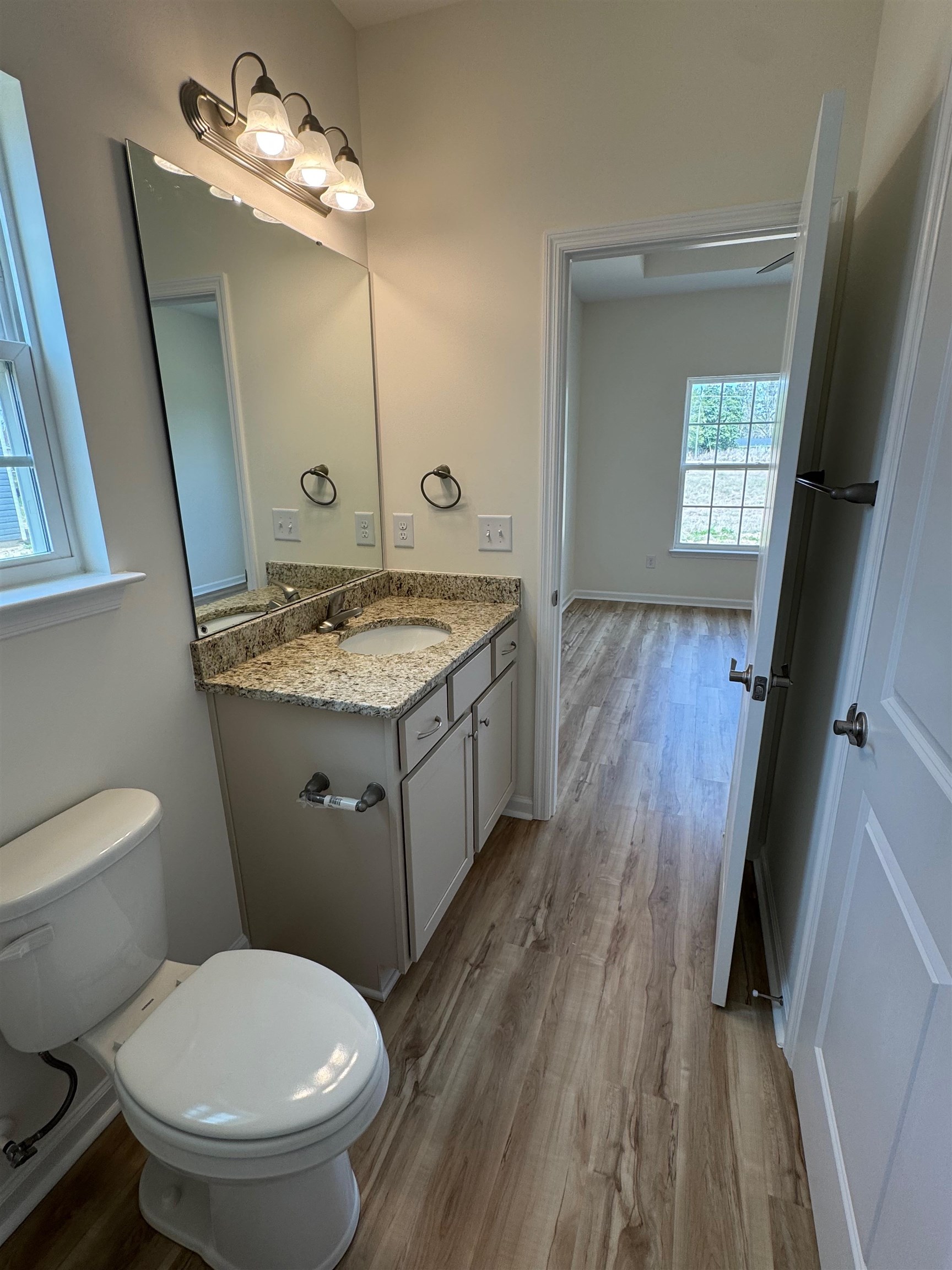 708 Fair Weather Dr Property Photo 6