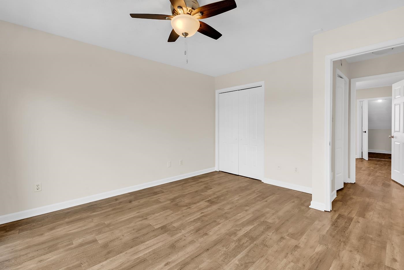 4096 Fairway Lakes Dr. Property Photo 23