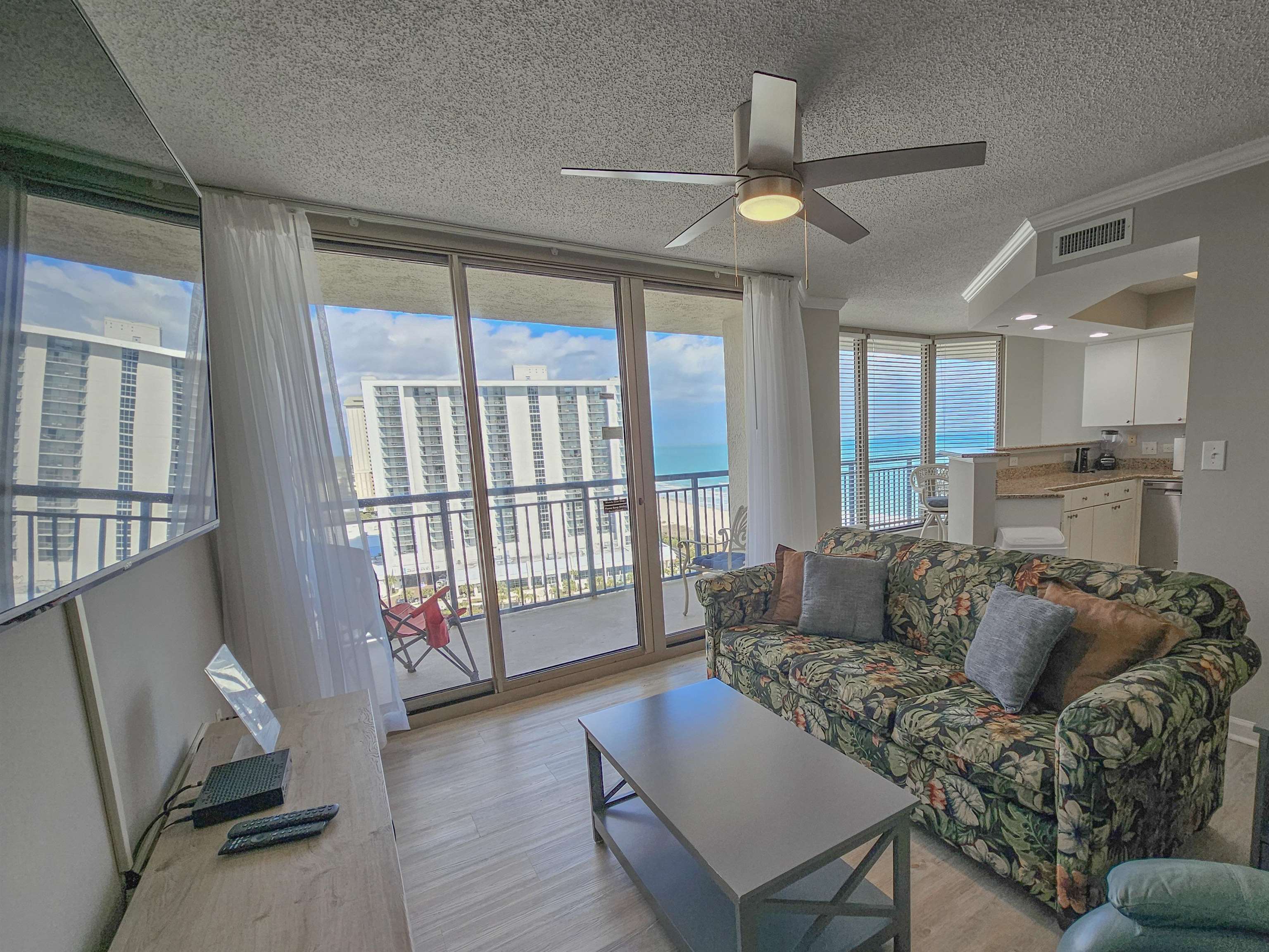 8560 Queensway Blvd. Property Photo 15