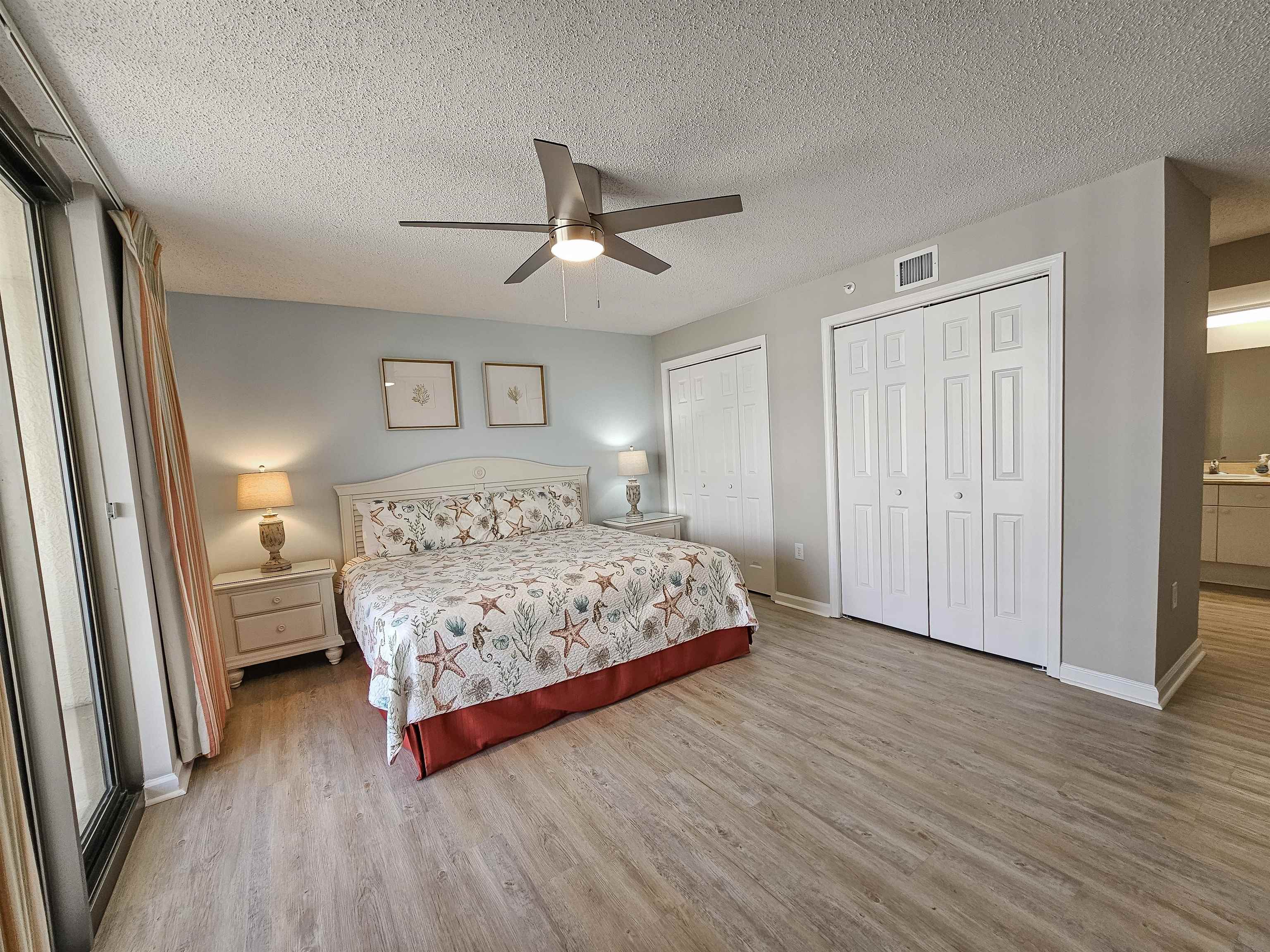 8560 Queensway Blvd. Property Photo 29