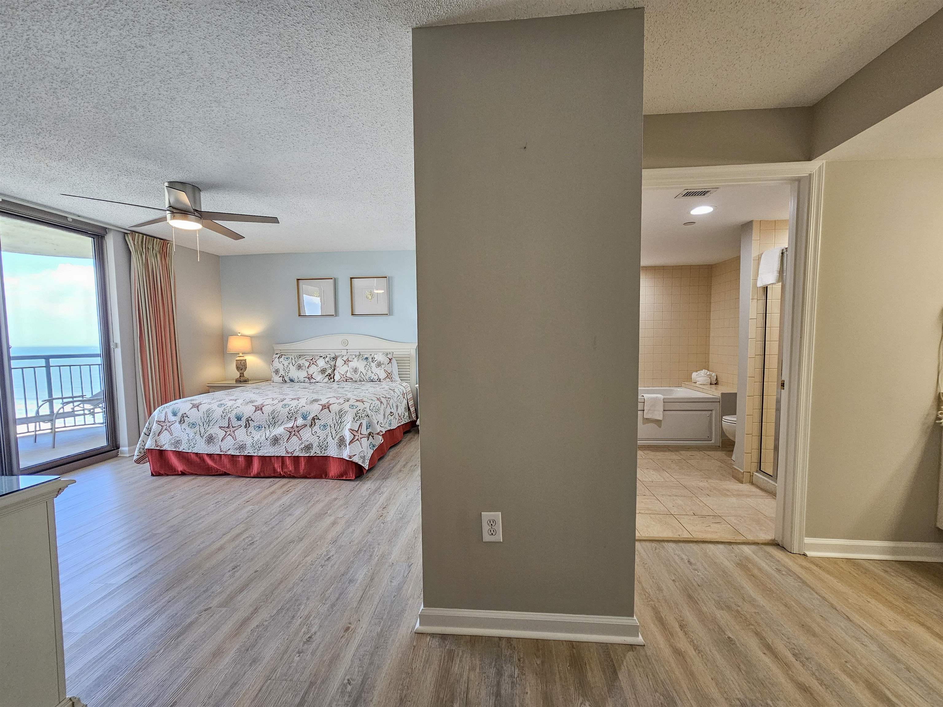 8560 Queensway Blvd. Property Photo 31