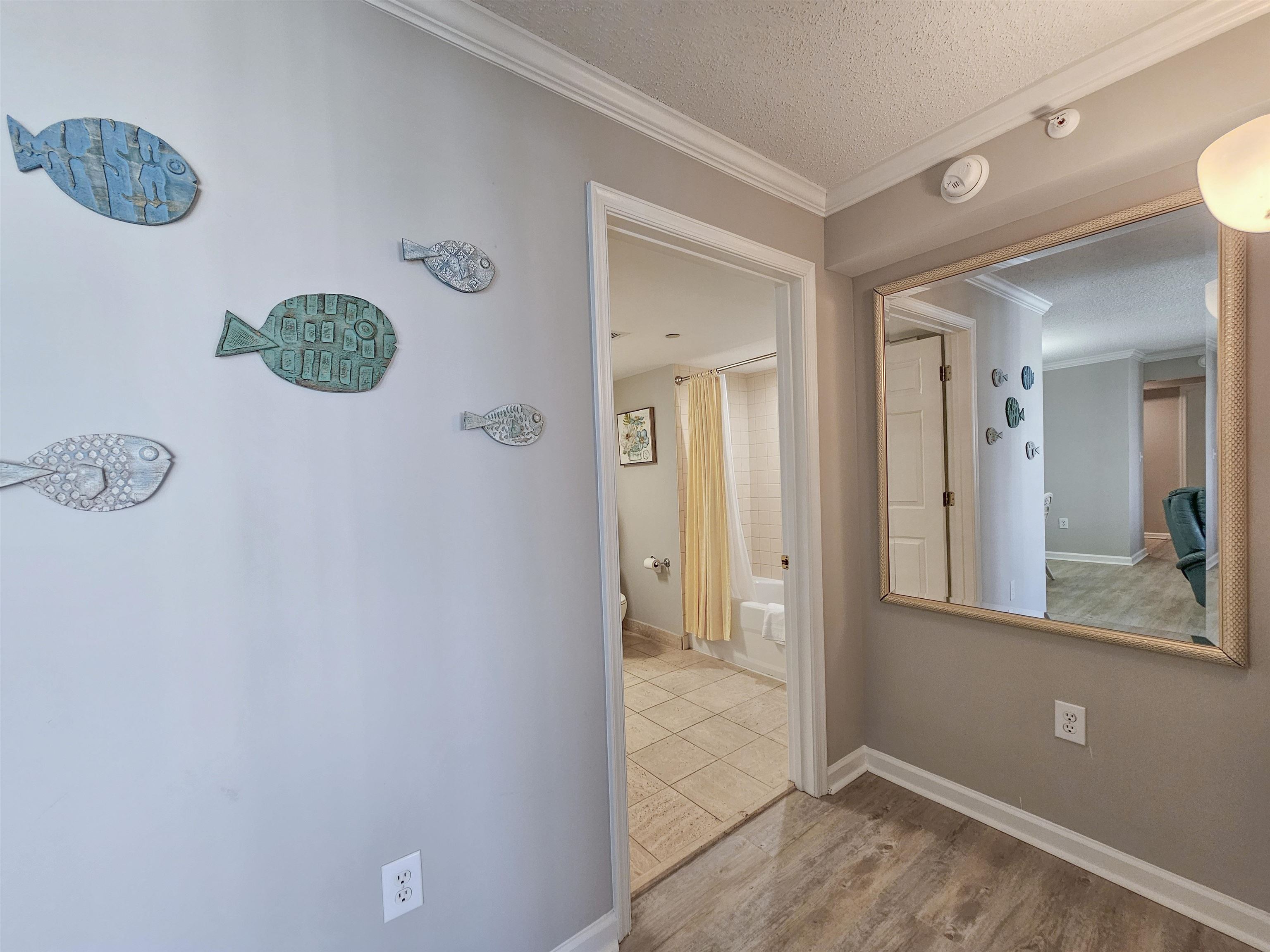 8560 Queensway Blvd. Property Photo 48