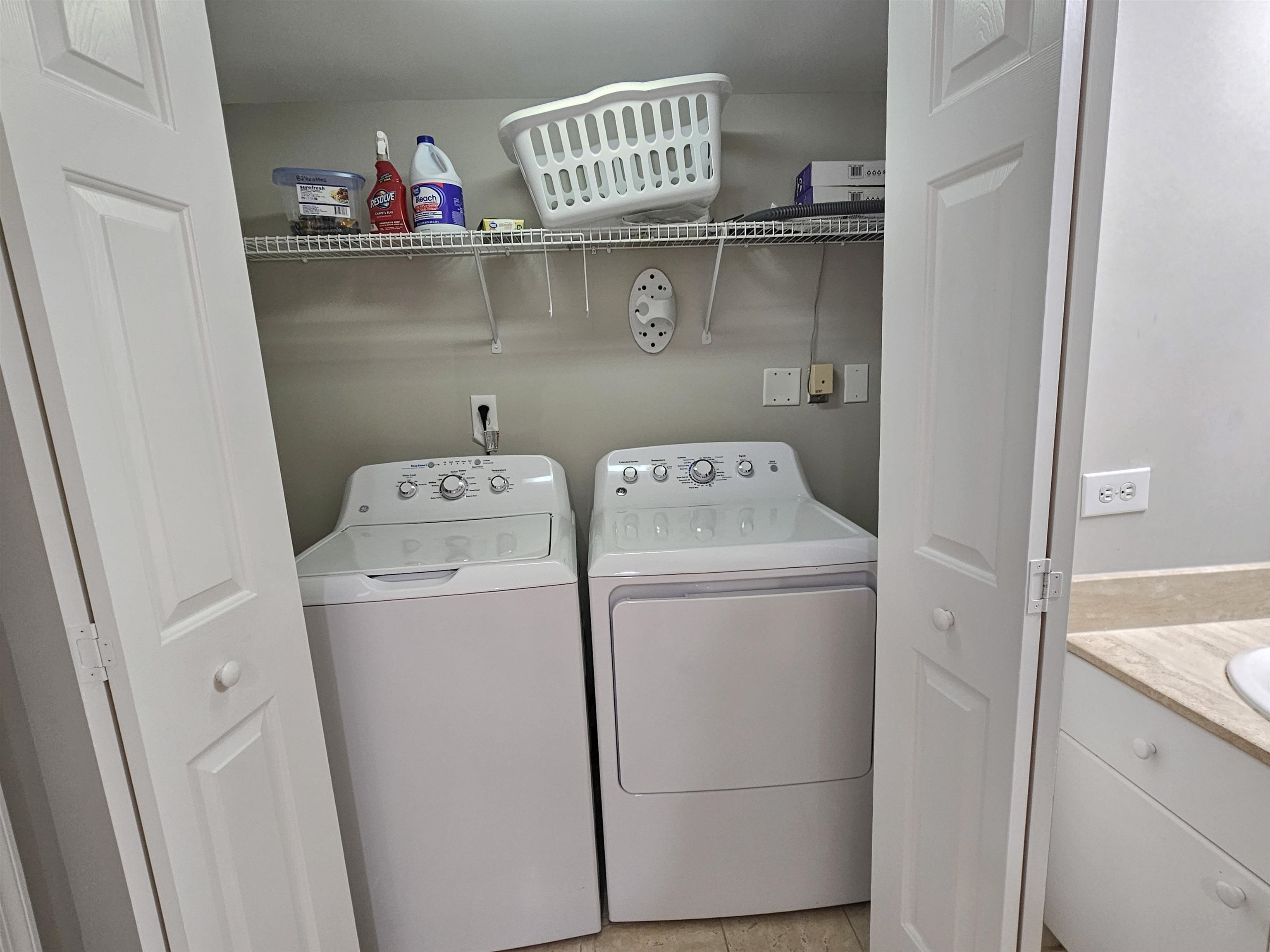 8560 Queensway Blvd. Property Photo 53