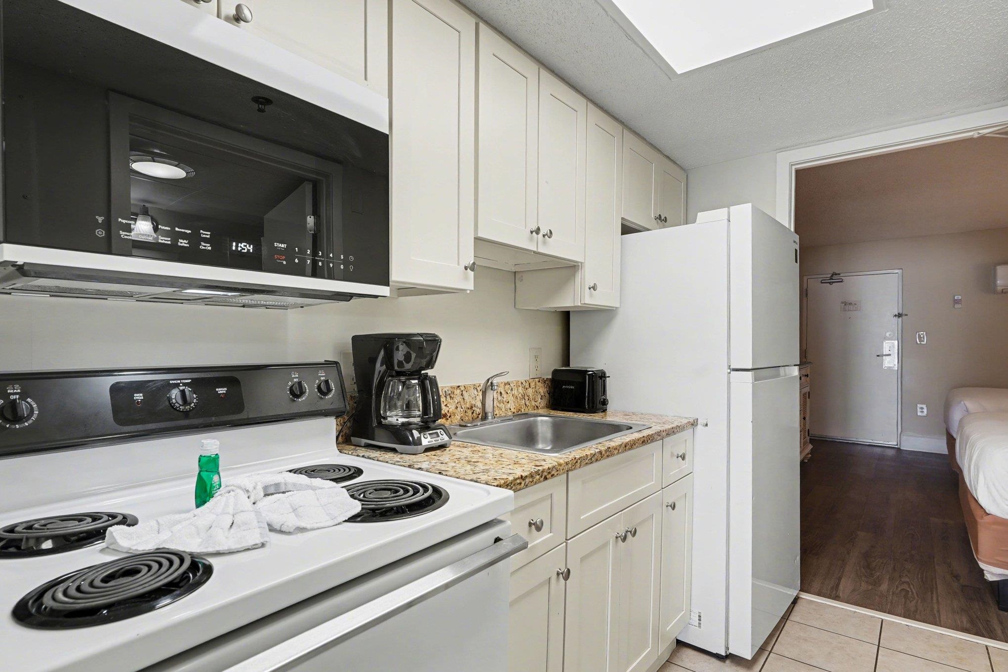 201 S Ocean Blvd. Property Photo 9