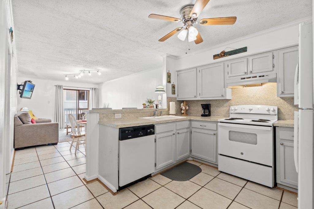 613 South Ocean Blvd. Property Photo 8