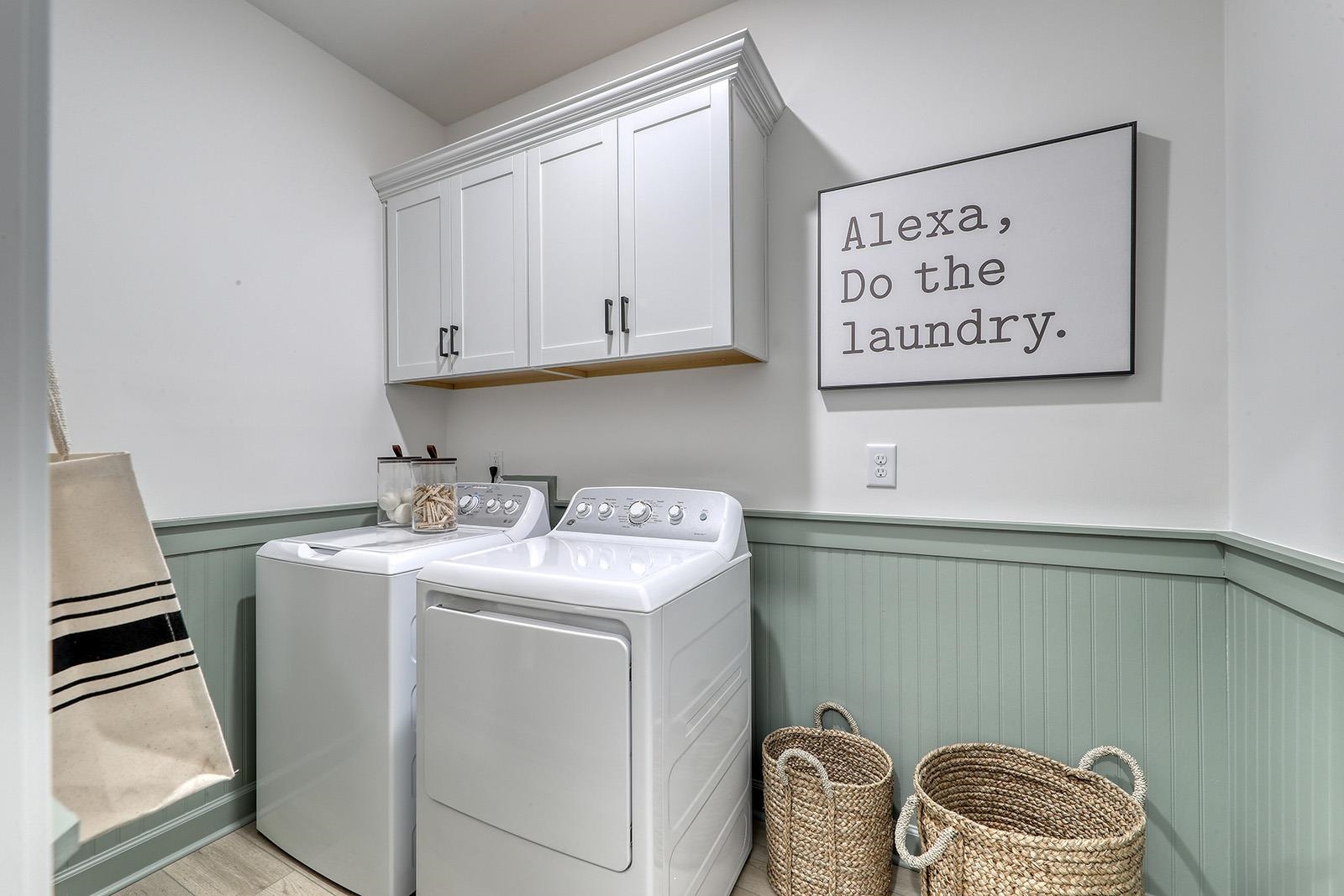 472 Ireland Way Property Photo 16