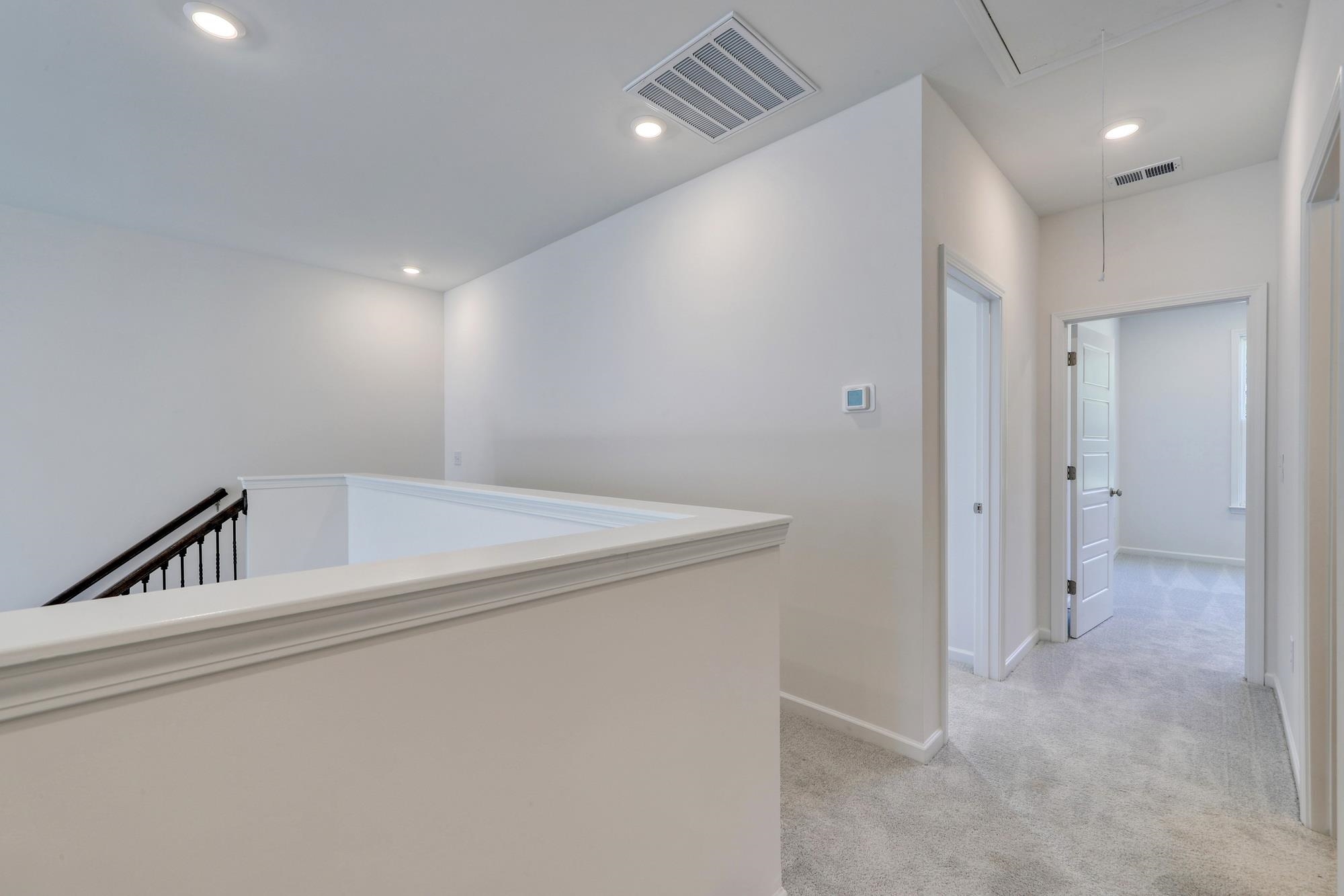 472 Ireland Way Property Photo 22