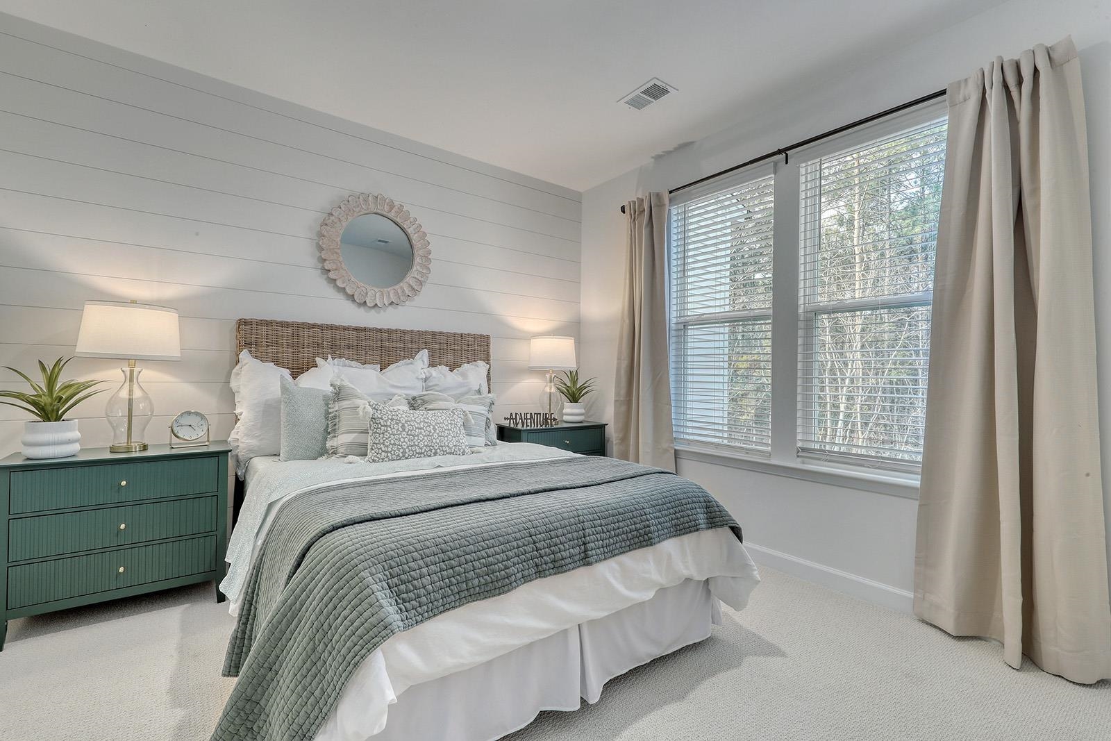 472 Ireland Way Property Photo 23