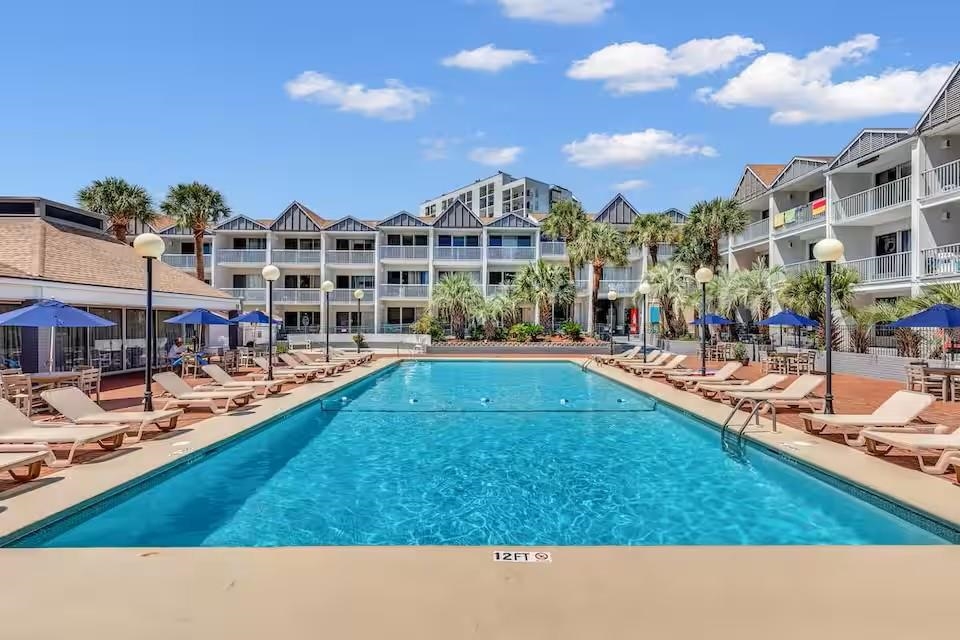 6803 N Ocean Blvd. Property Photo 4