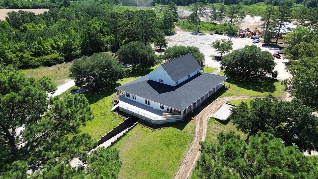 201 Blueberry Fields Ct. Property Photo 37