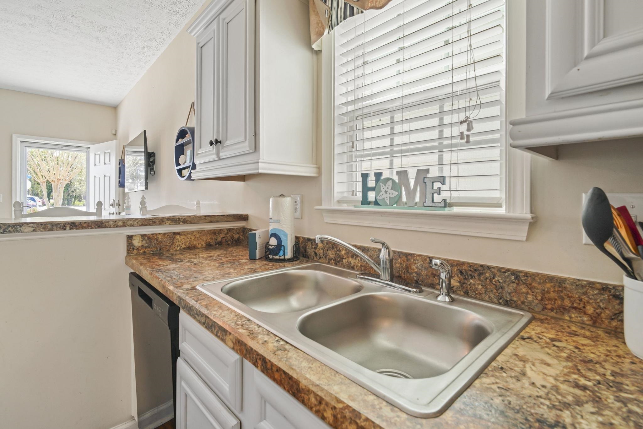 378 Snorkel Way Property Photo 33