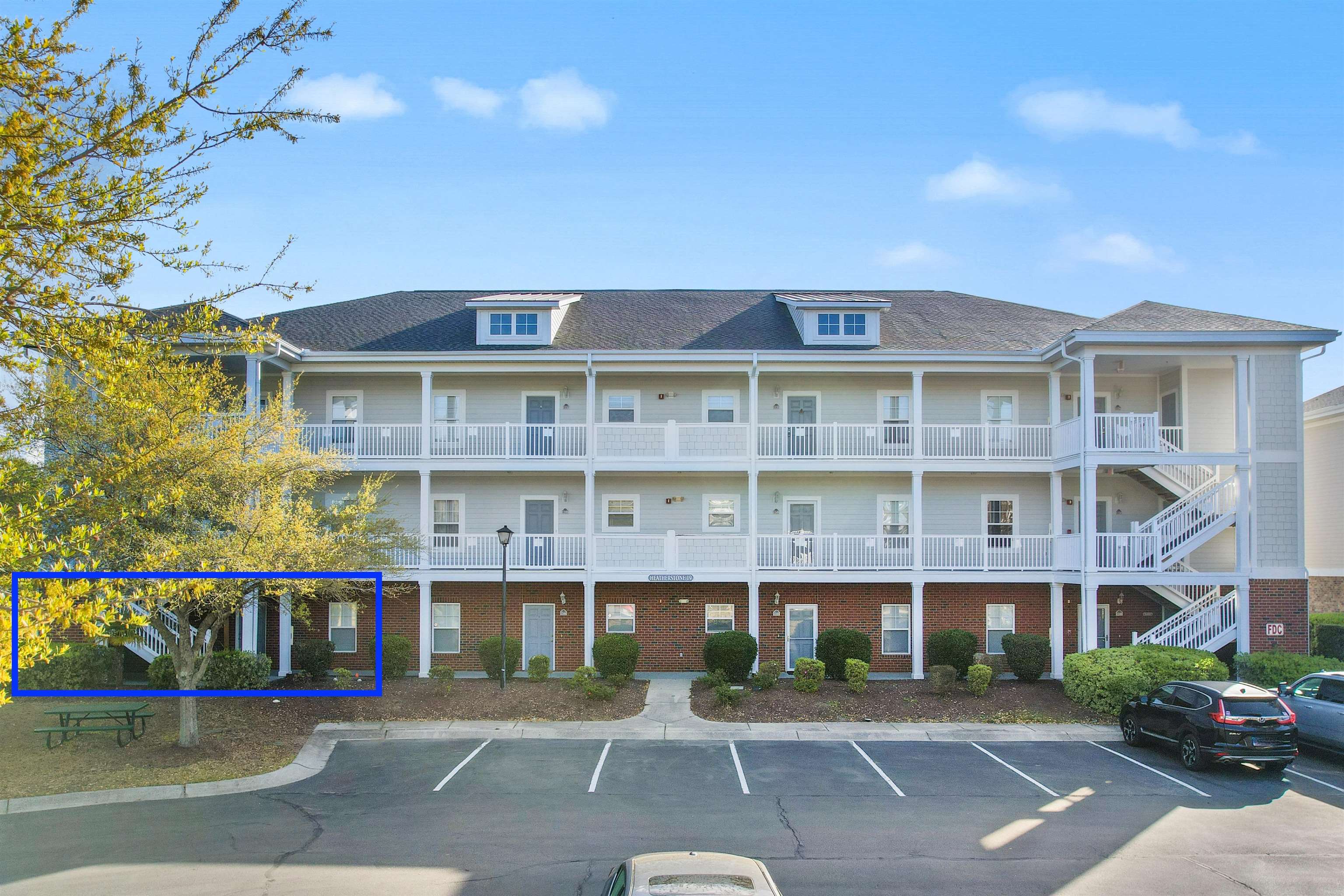 804 Crumpet Ct. Property Photo 2