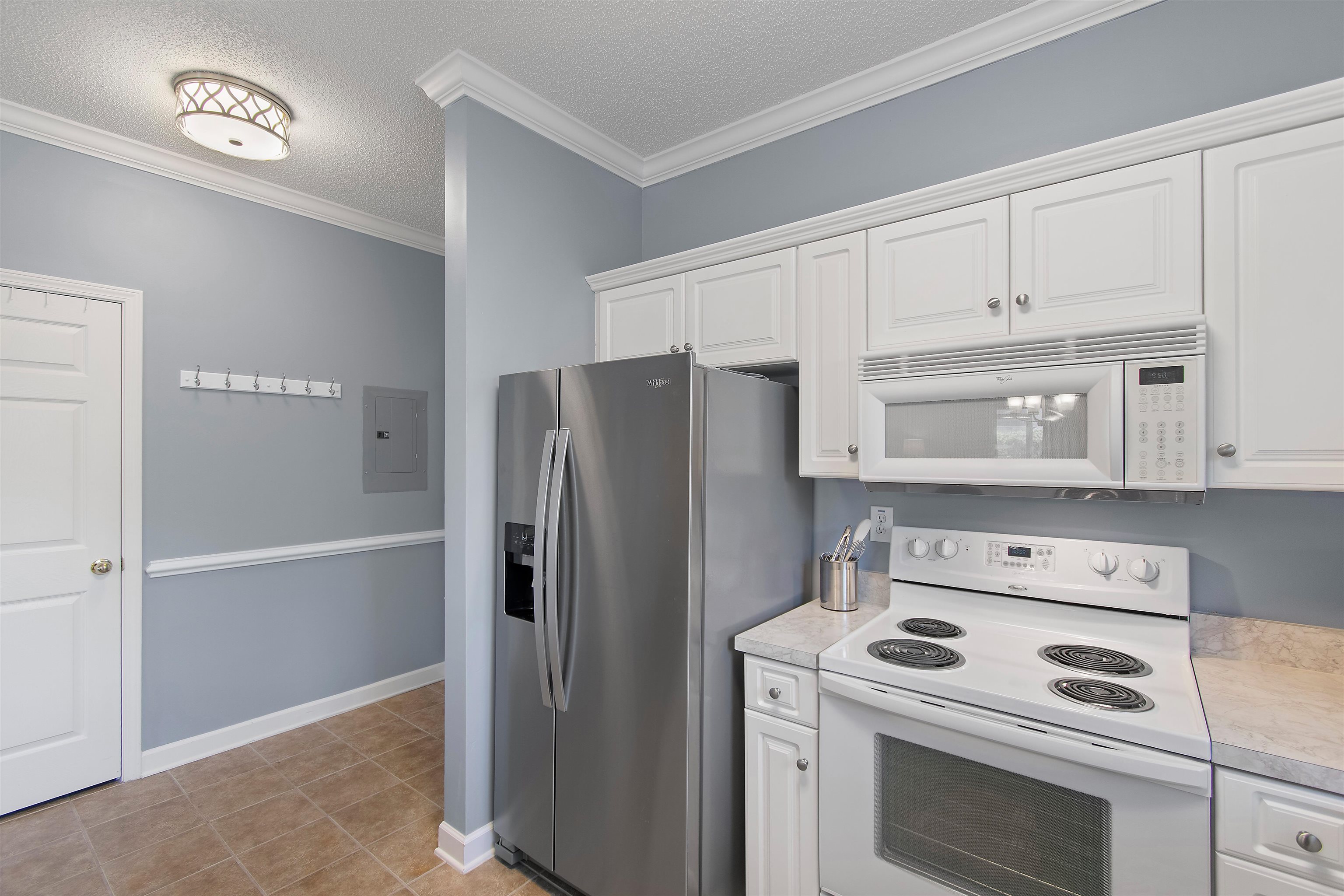 804 Crumpet Ct. Property Photo 9