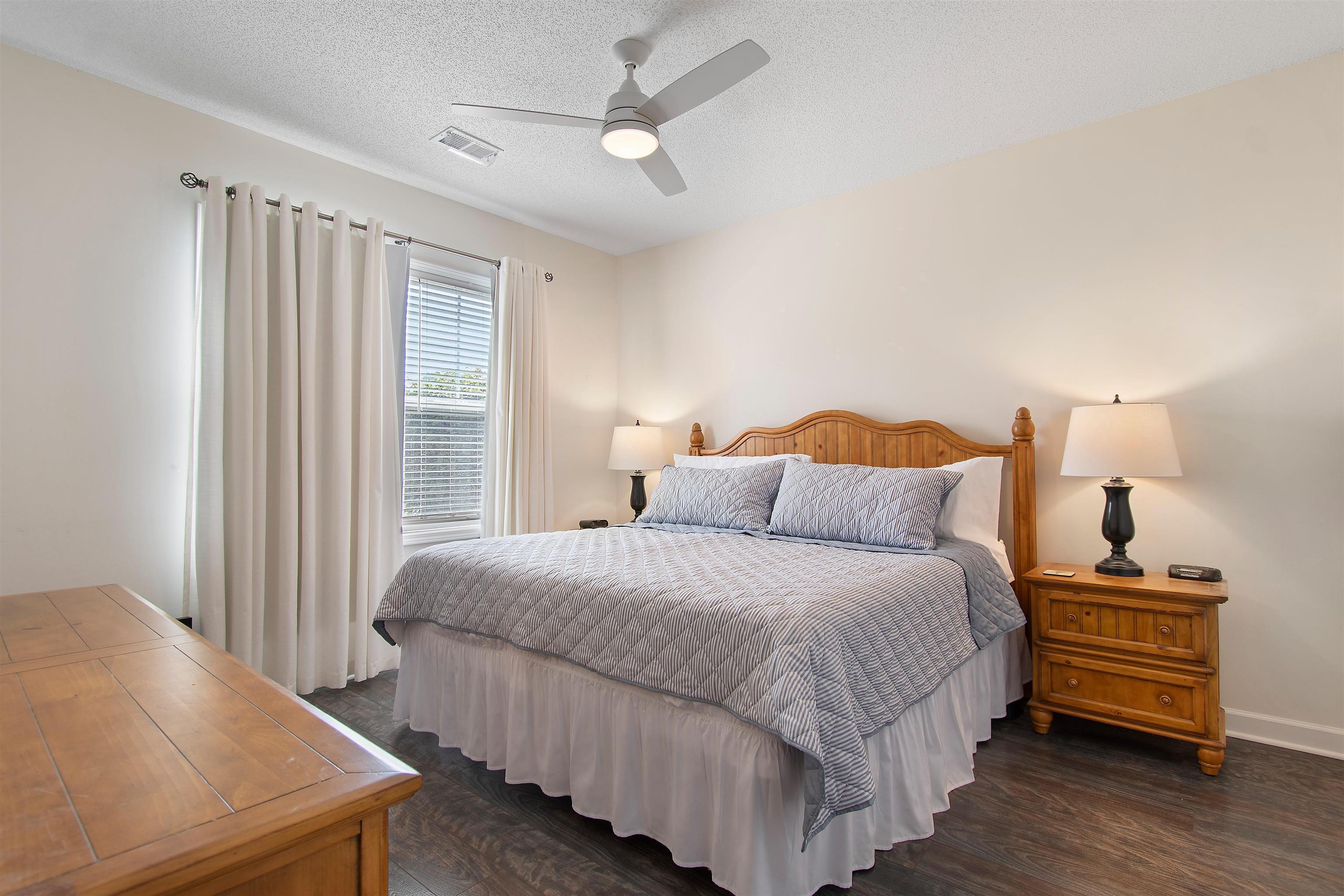 804 Crumpet Ct. Property Photo 20