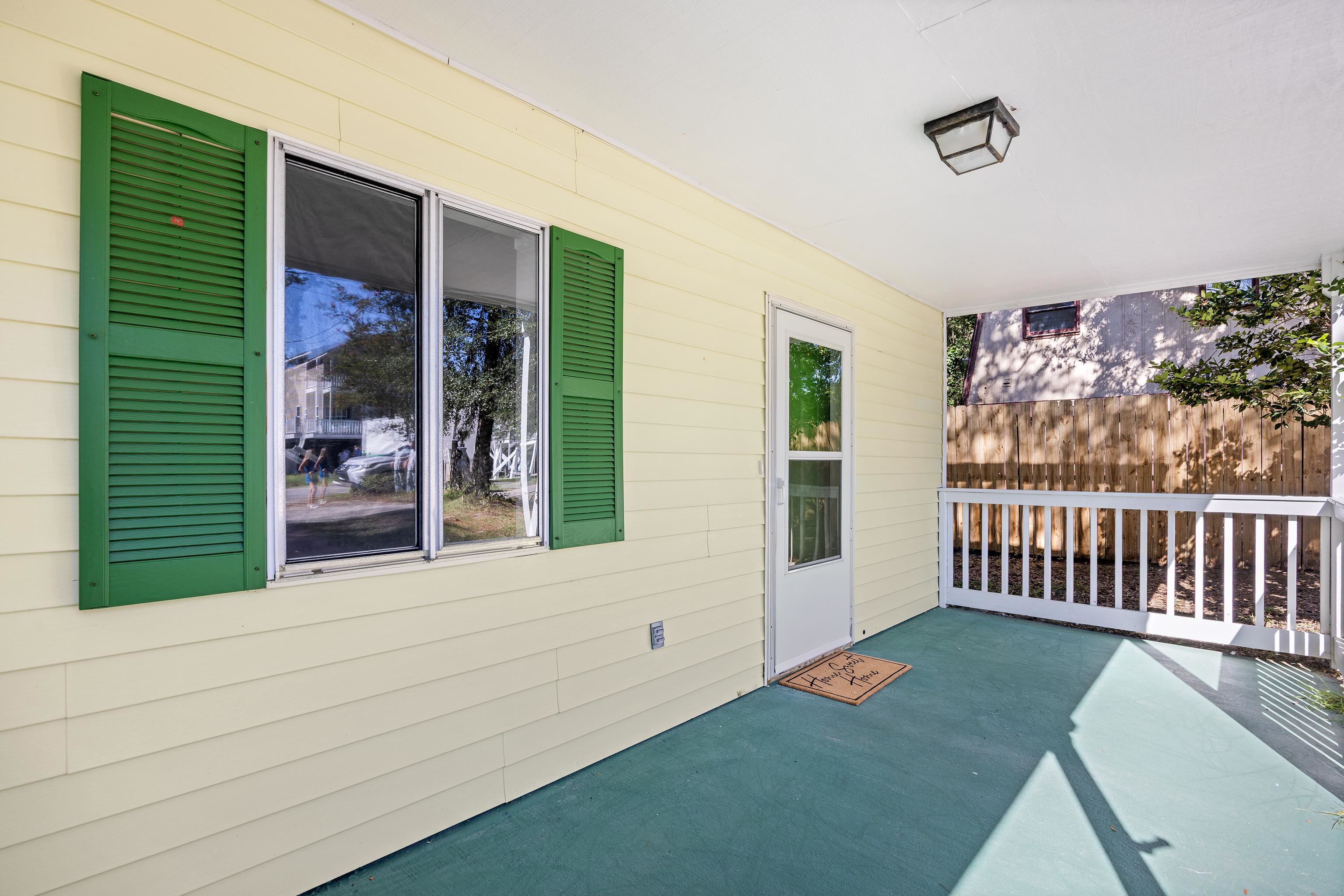 617 Surfside Dr. Property Photo 4