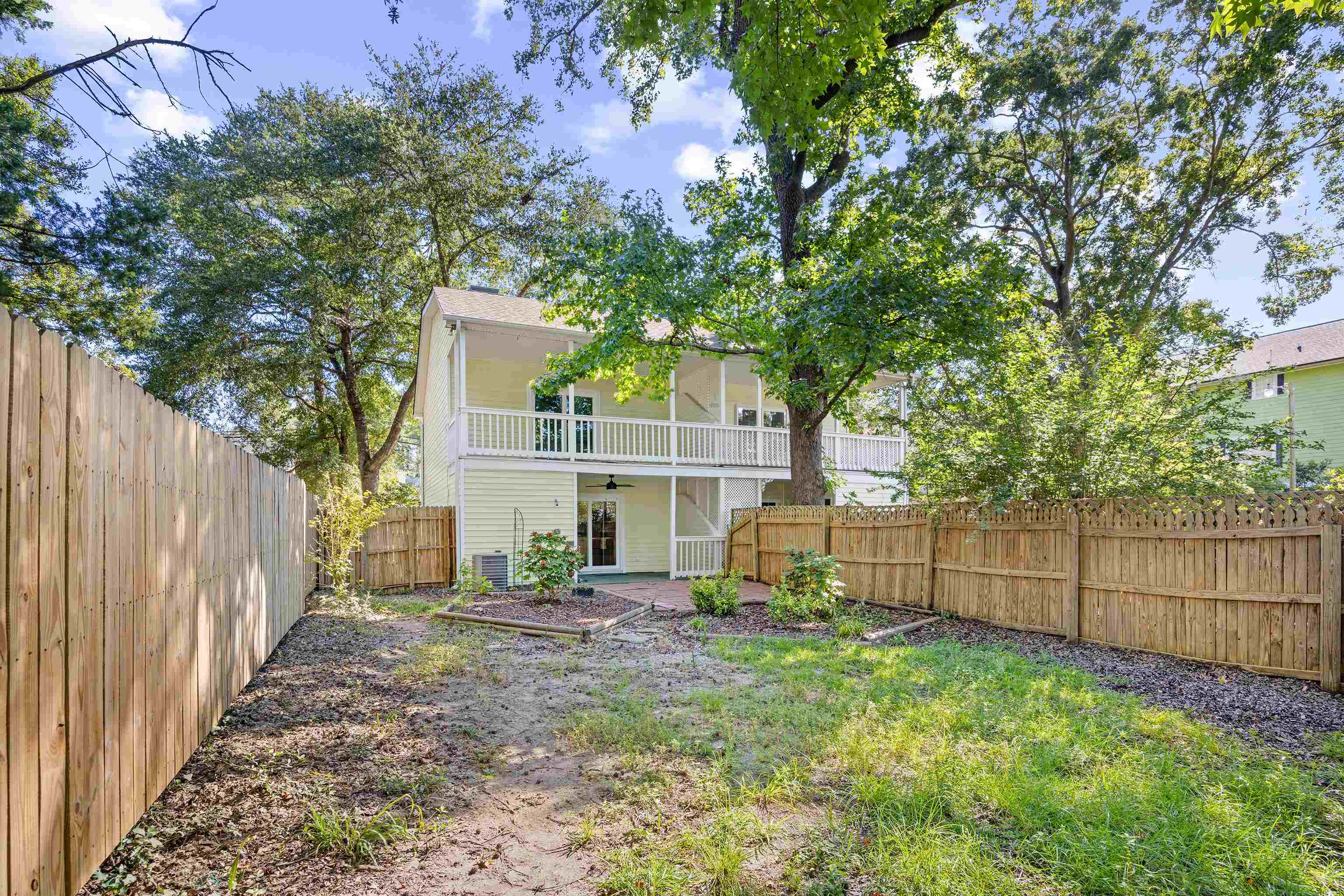 617 Surfside Dr. Property Photo 9
