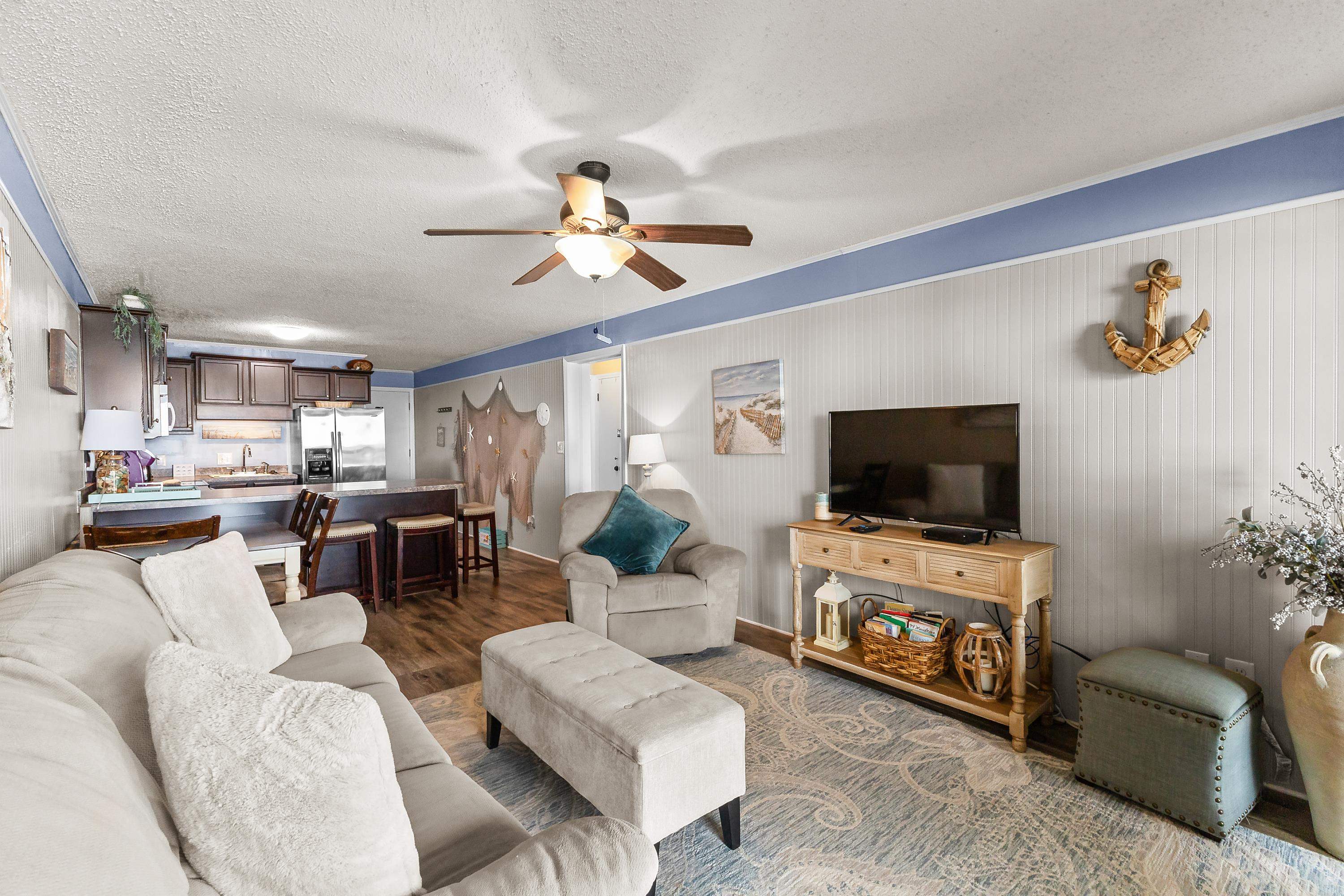 201 76th Ave. N Property Photo 9