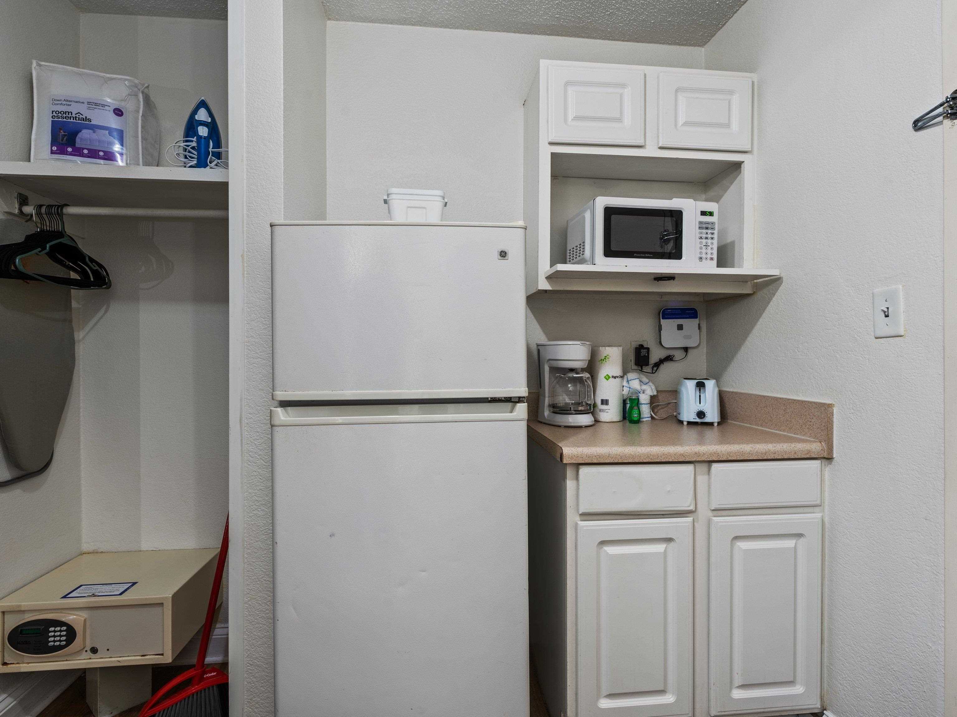 1205 S Ocean Blvd. Property Photo 8