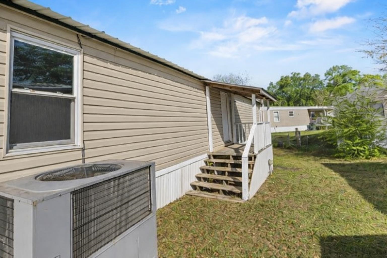 100 Romell Rd. Property Photo 27