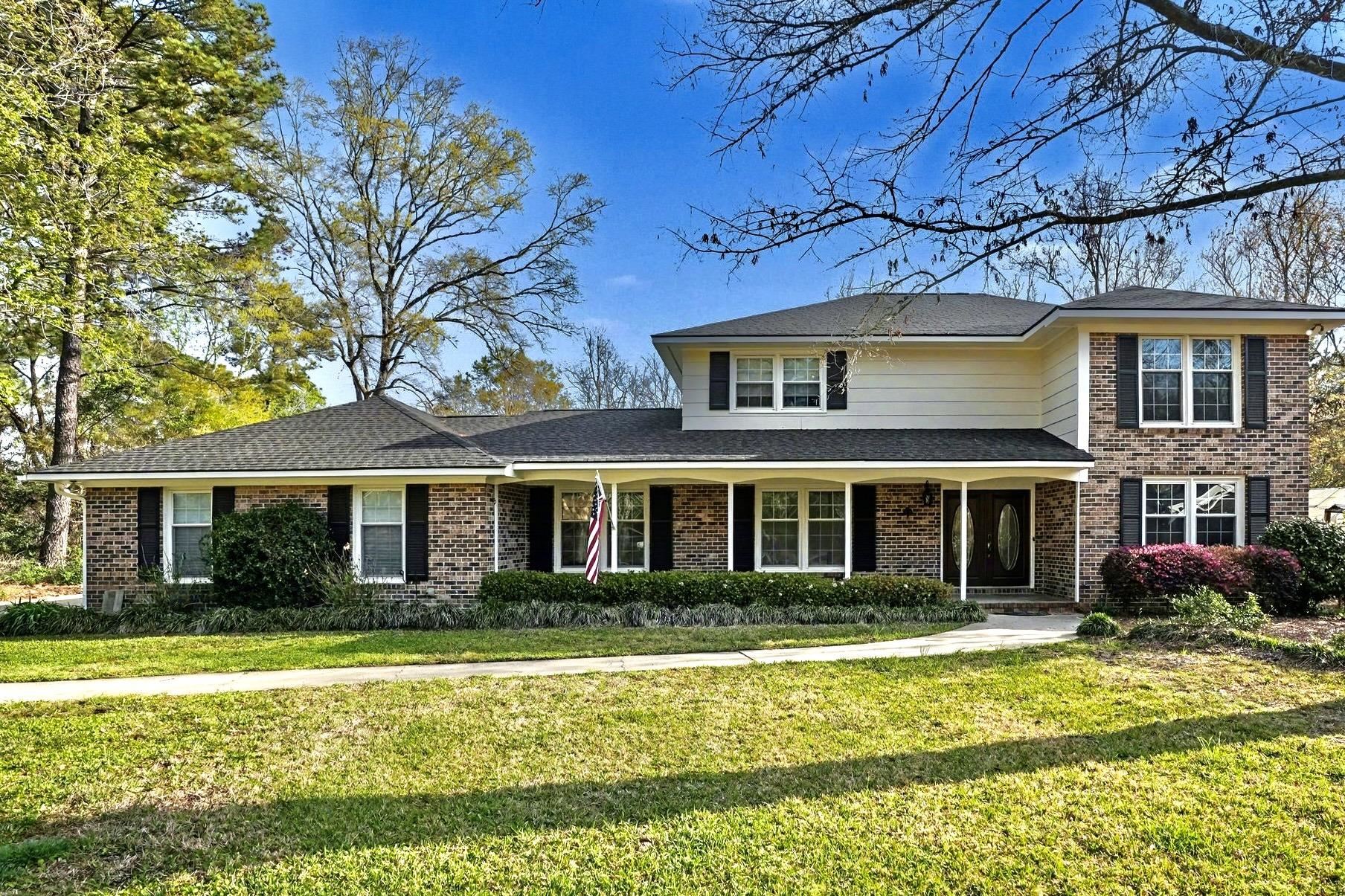 1930 Kate Ln. Property Photo 2