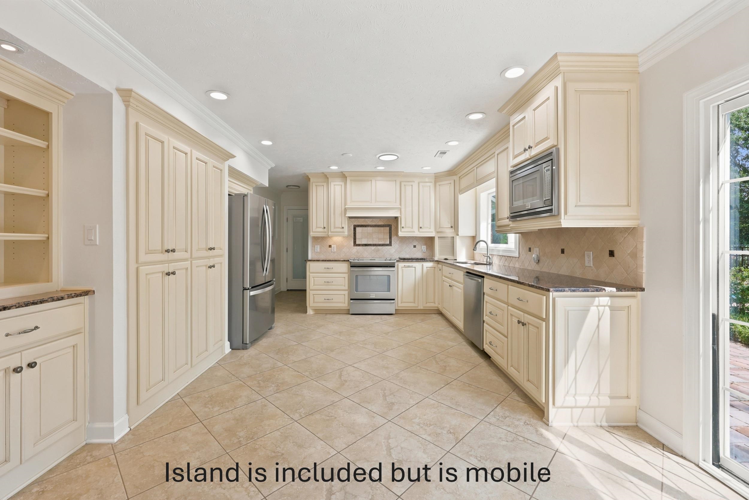 1930 Kate Ln. Property Photo 11