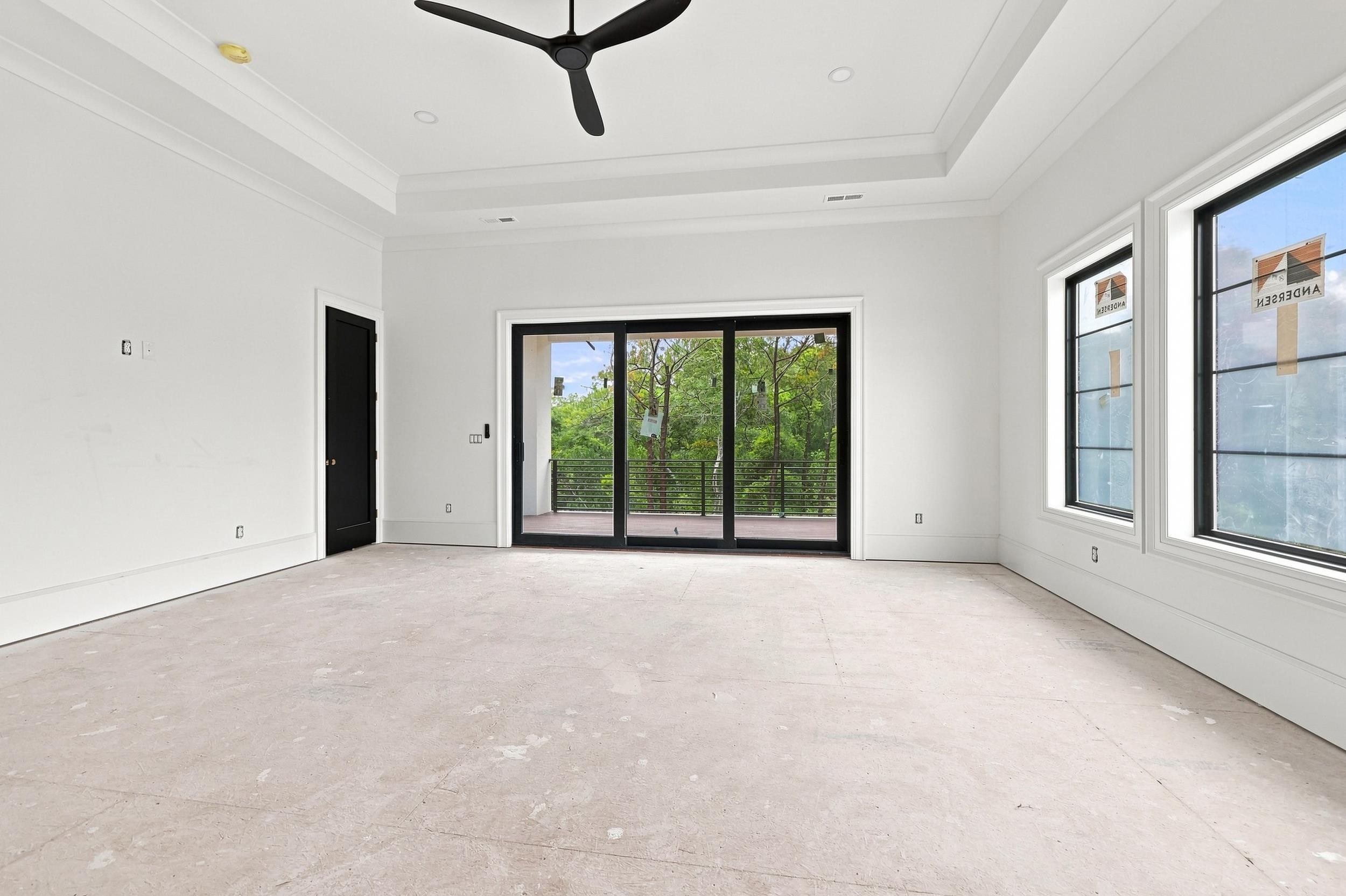 918 Strand Ave. Property Photo 26