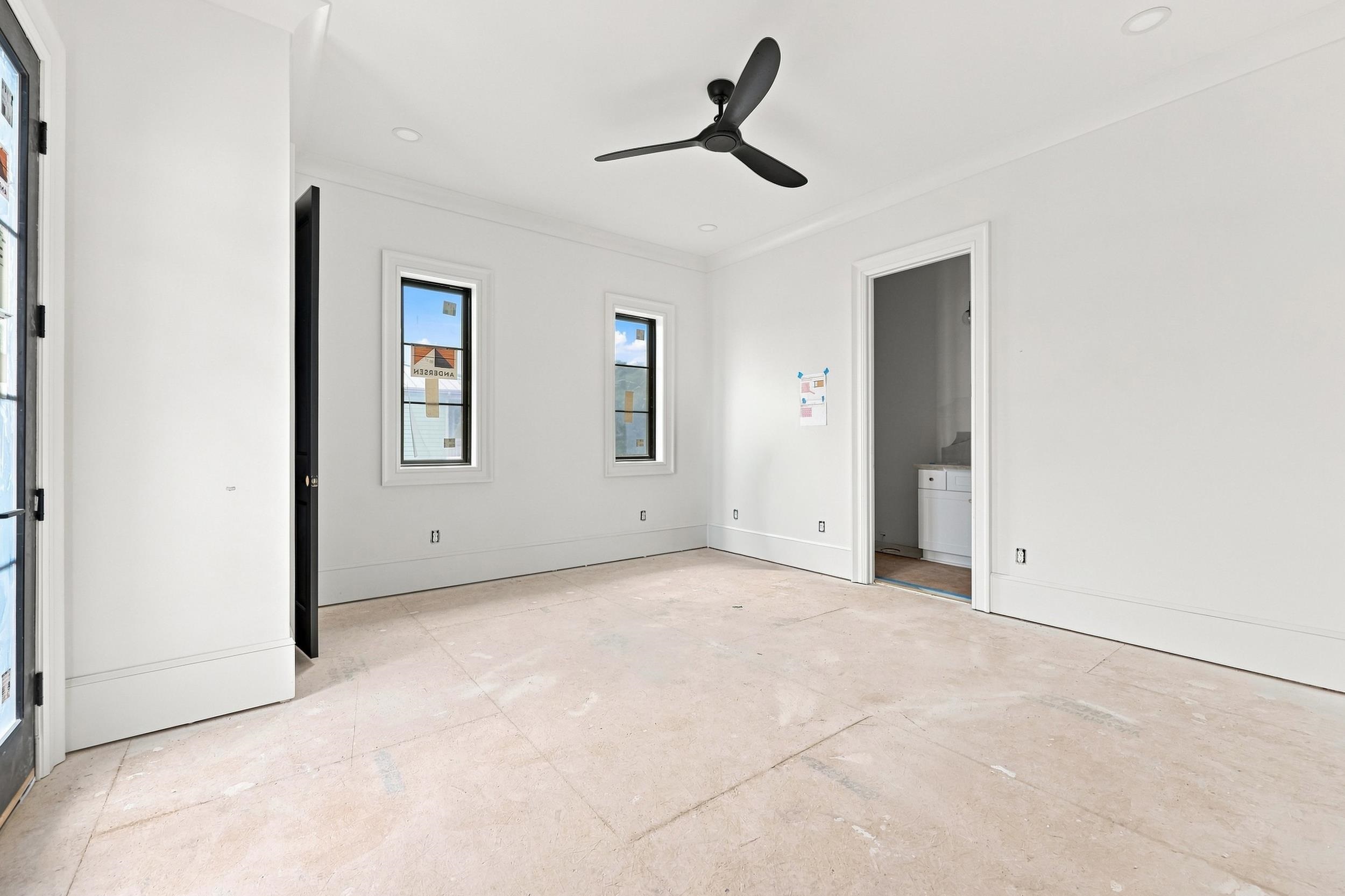918 Strand Ave. Property Photo 27