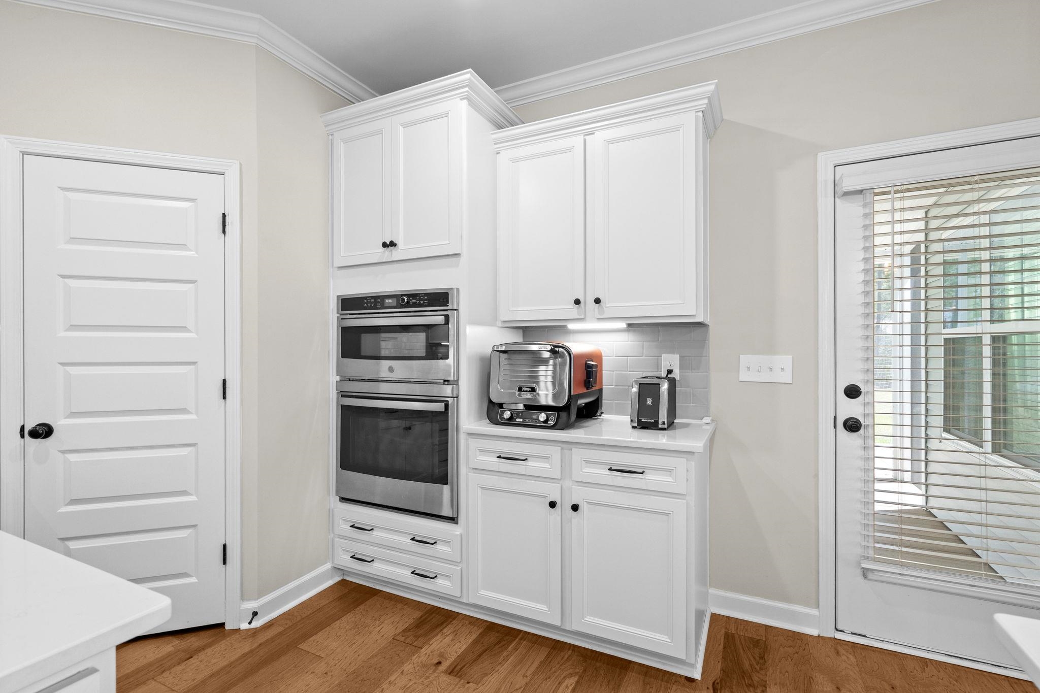 136 Azure Loop Property Photo 17