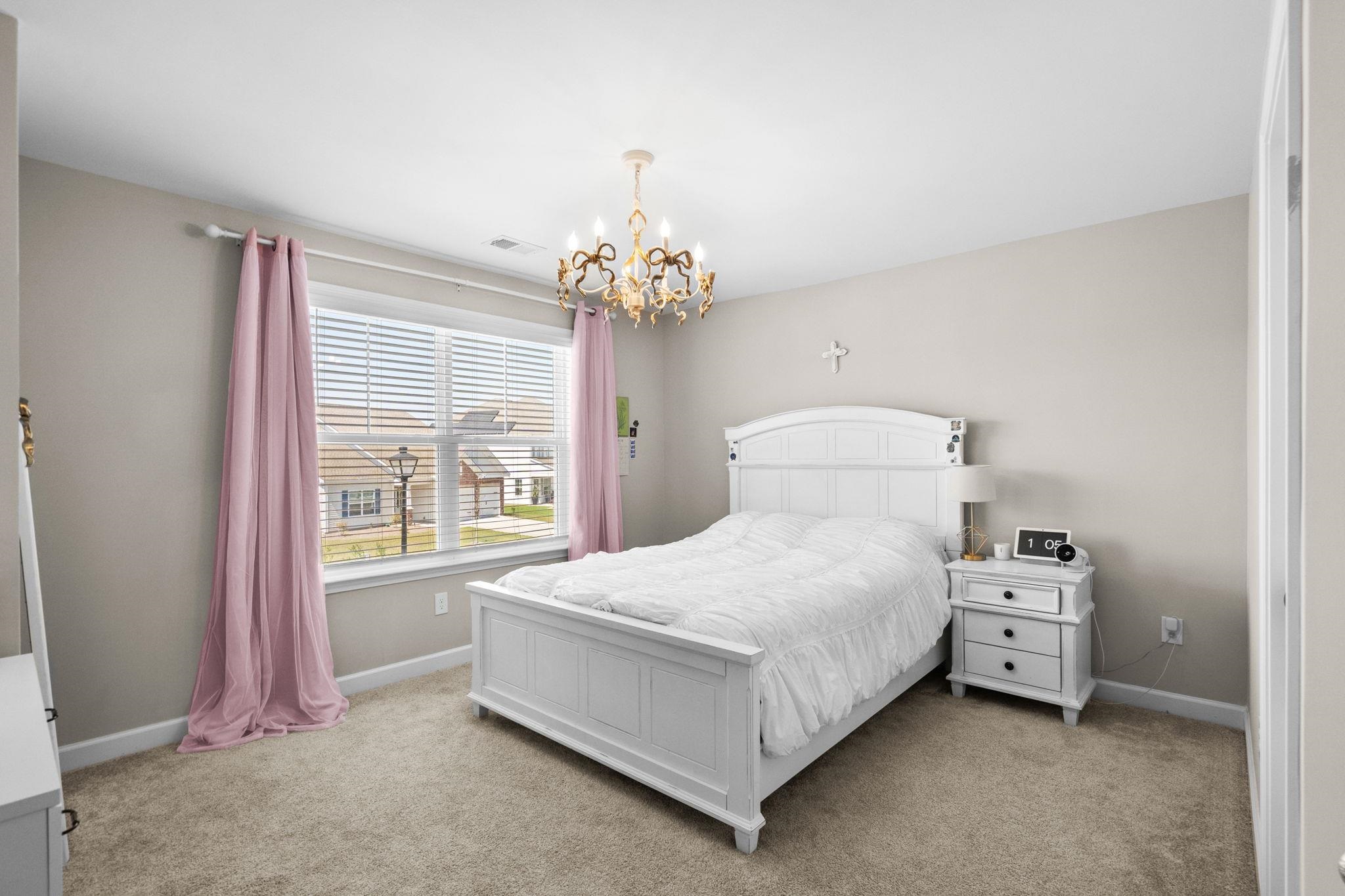136 Azure Loop Property Photo 44